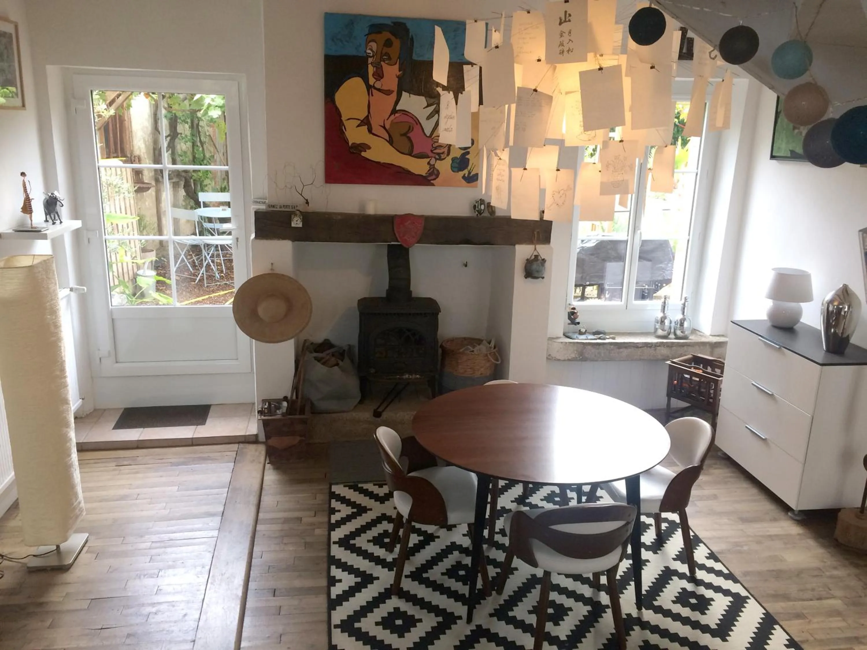 Dining area in La Maison