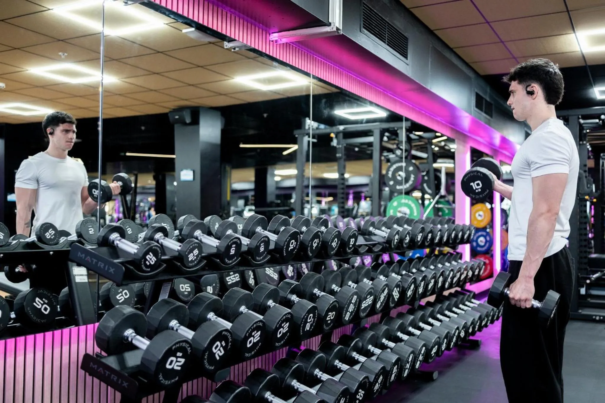 Fitness centre/facilities in Sandman Signature Sheffield Quays Hotel