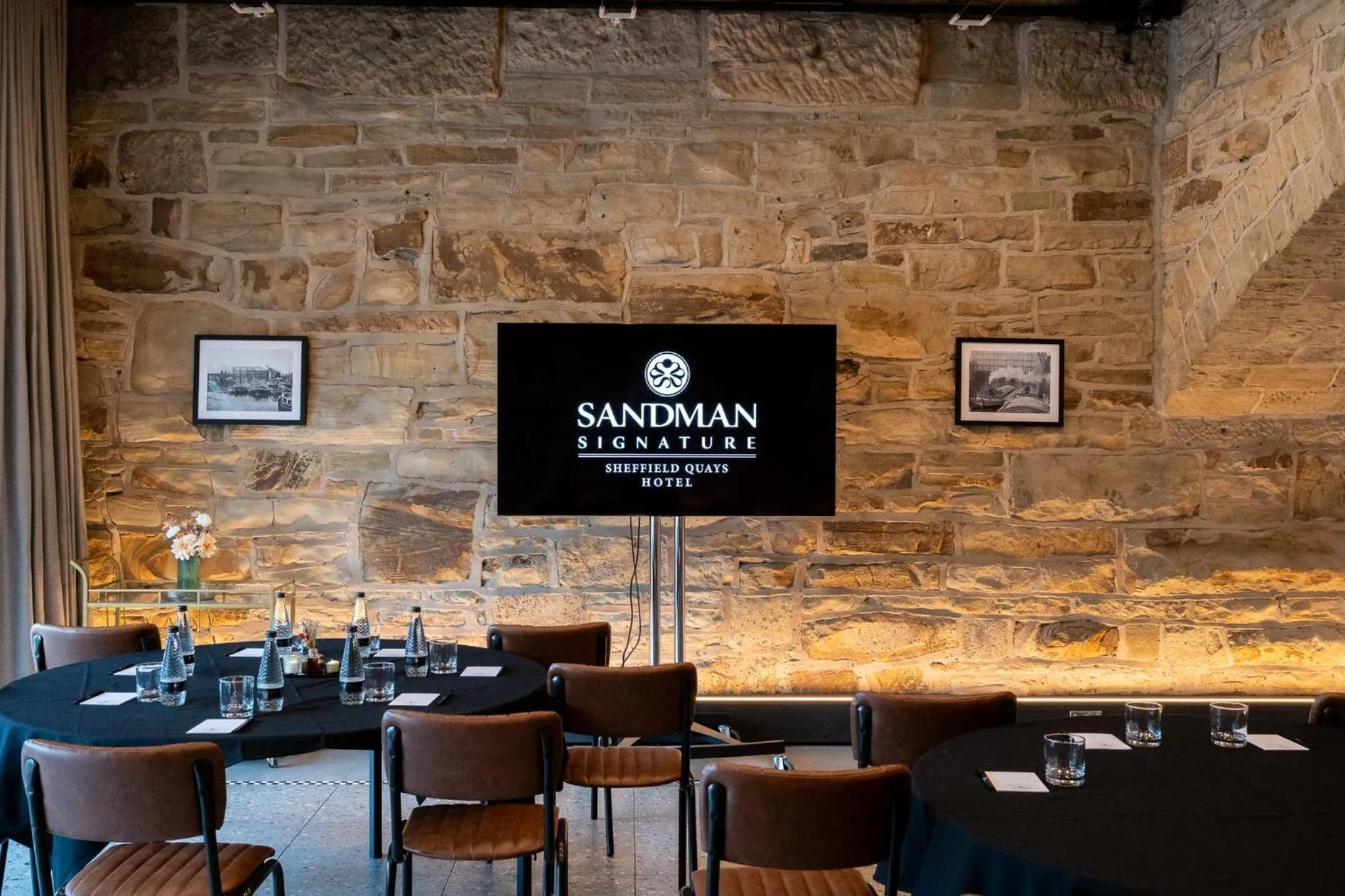 Meeting/conference room in Sandman Signature Sheffield Quays Hotel