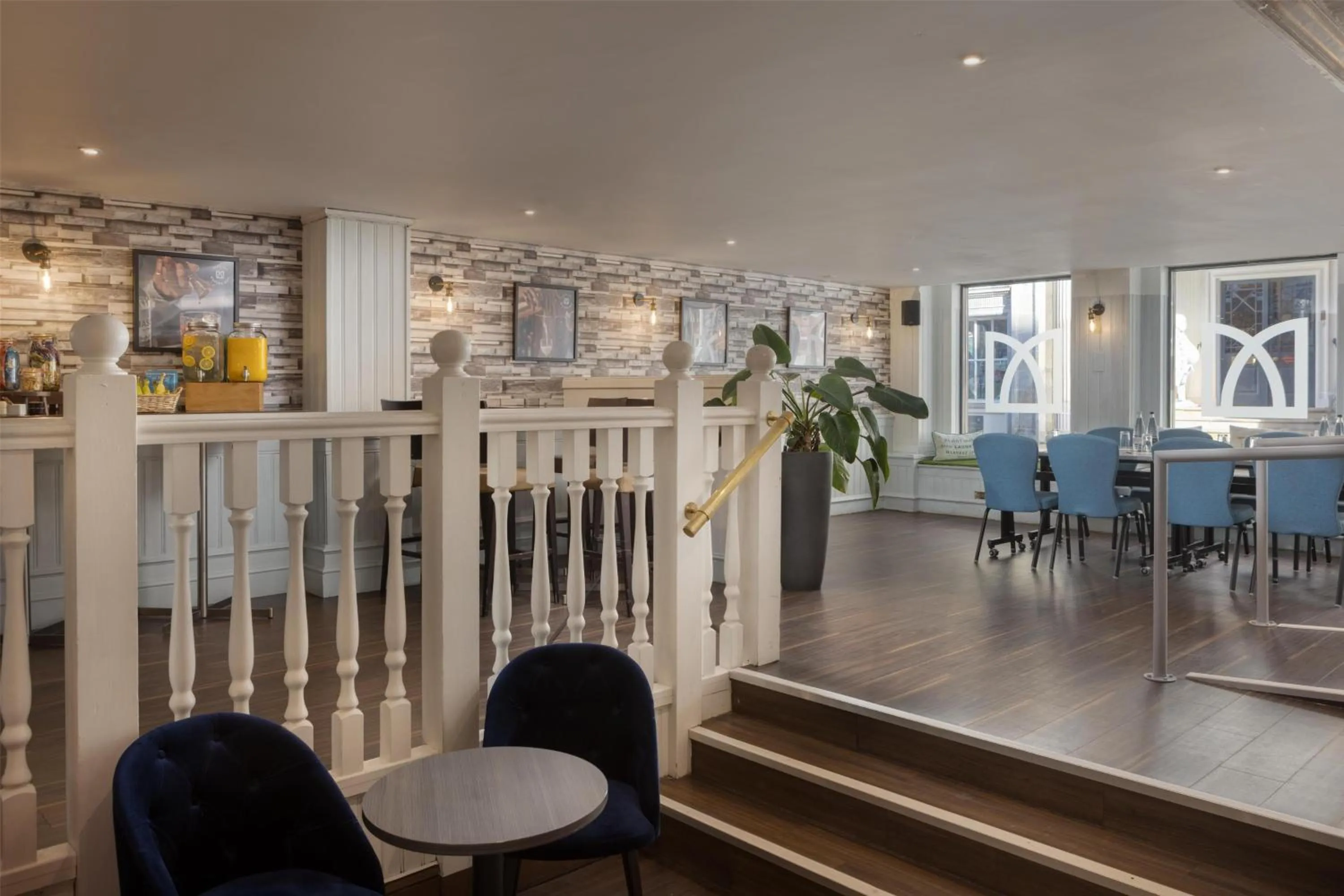 Restaurant/places to eat in Hilton York