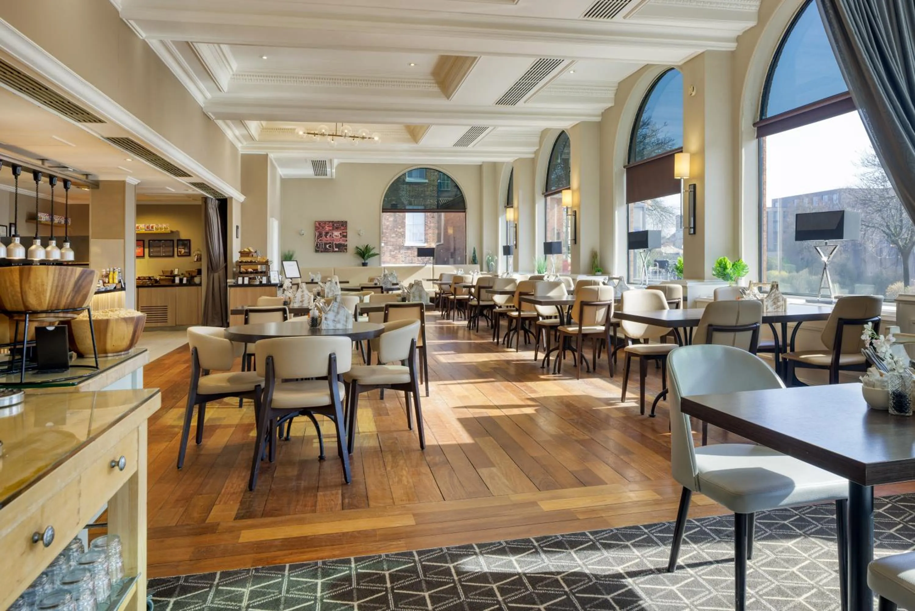 Restaurant/places to eat in Hilton York