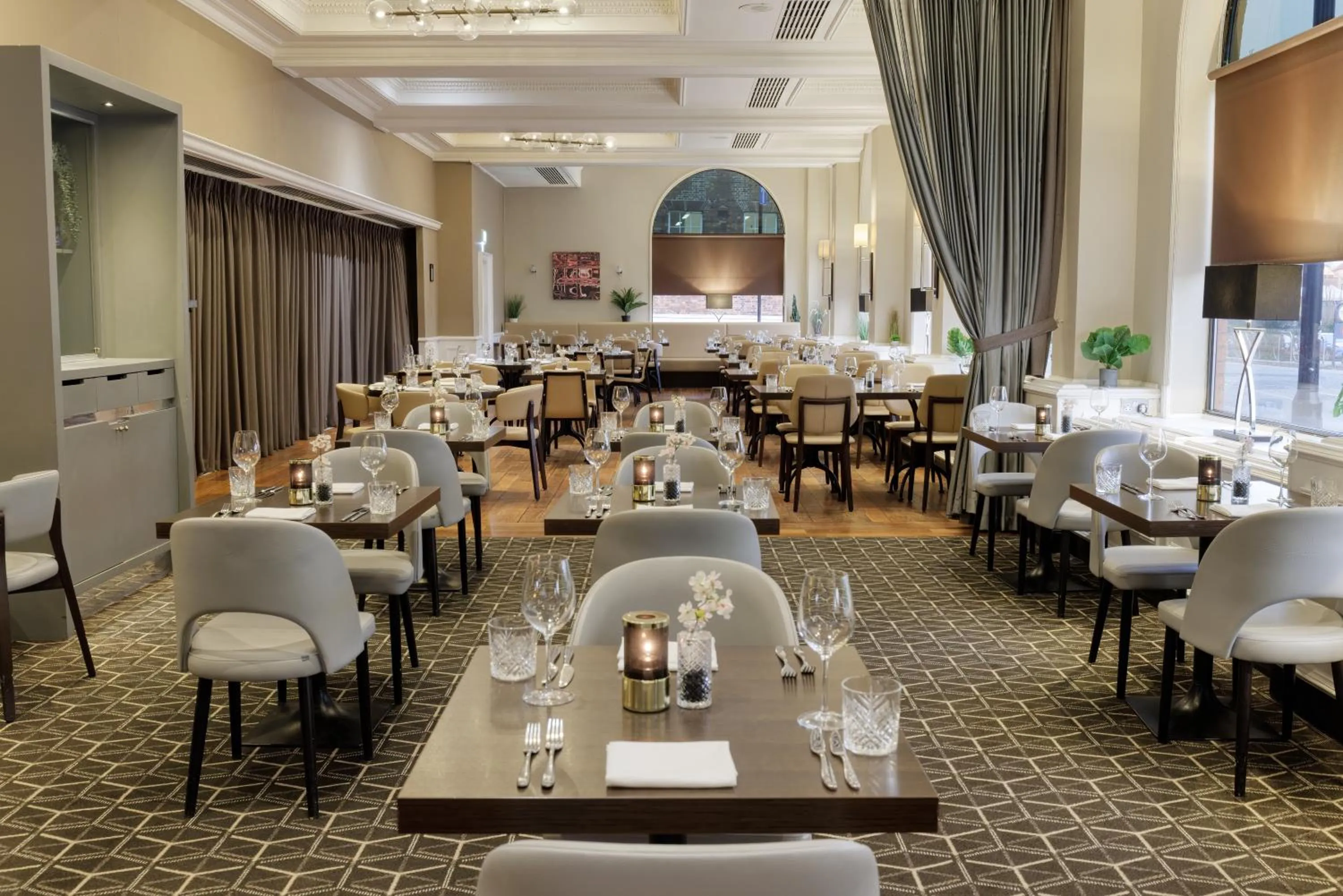 Restaurant/places to eat in Hilton York
