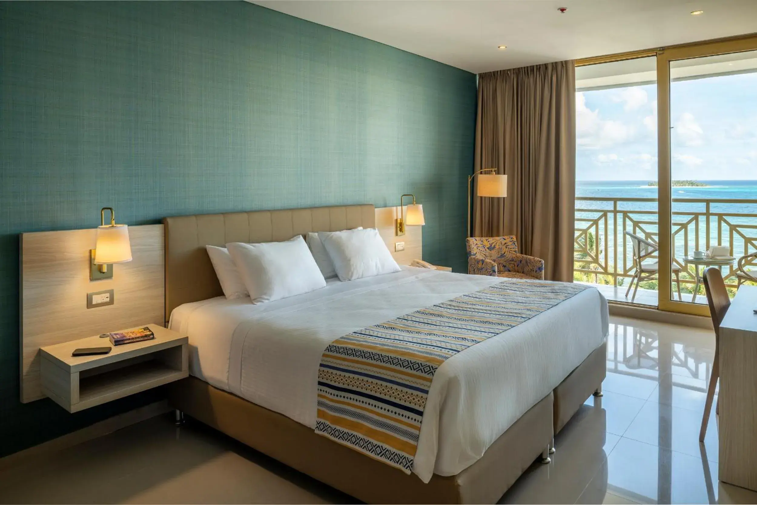 Superior Double Room in Hotel El Dorado Superior Double Room in Hotel El Dorado