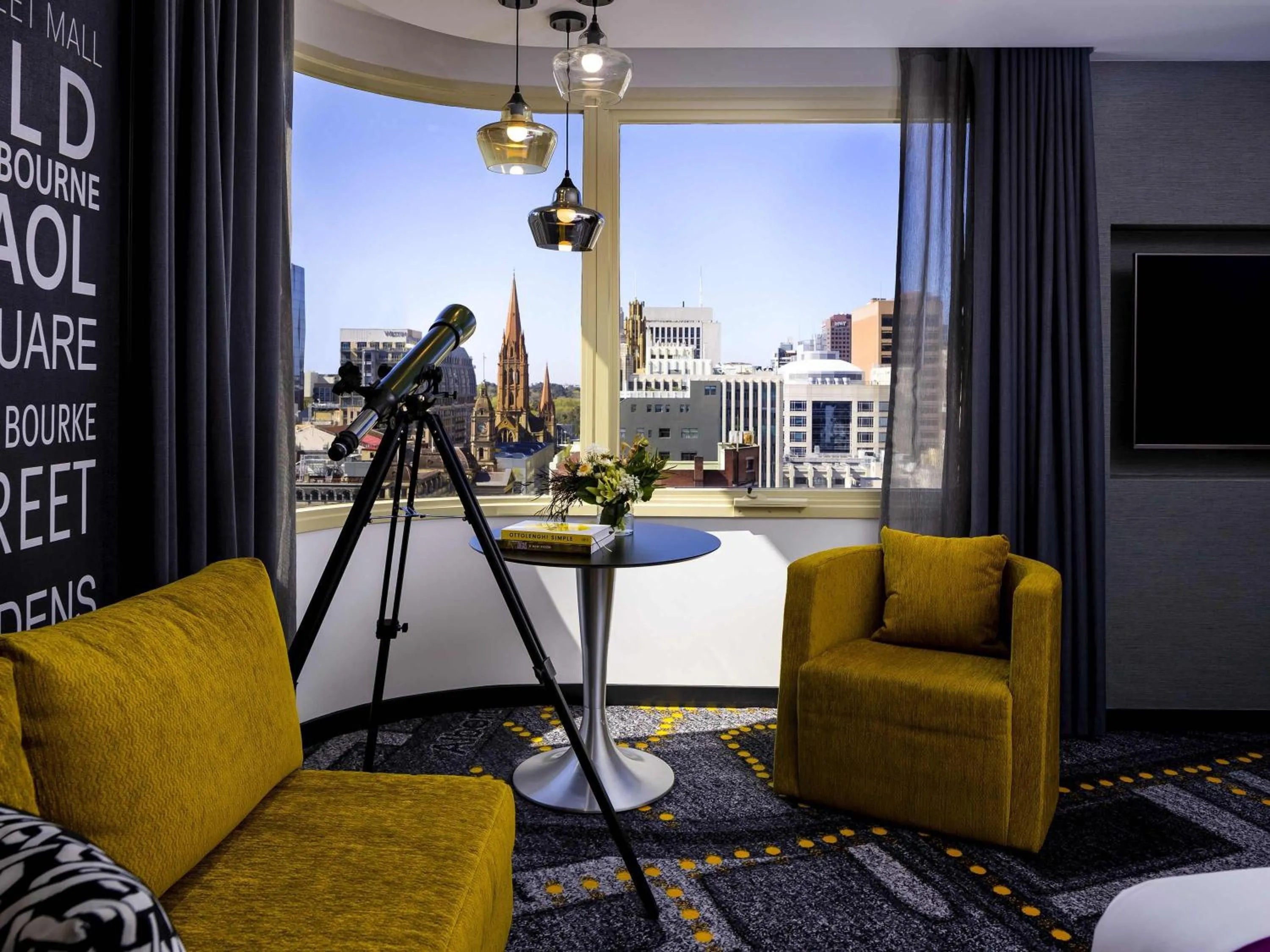 Property building in Pullman Melbourne City Centre