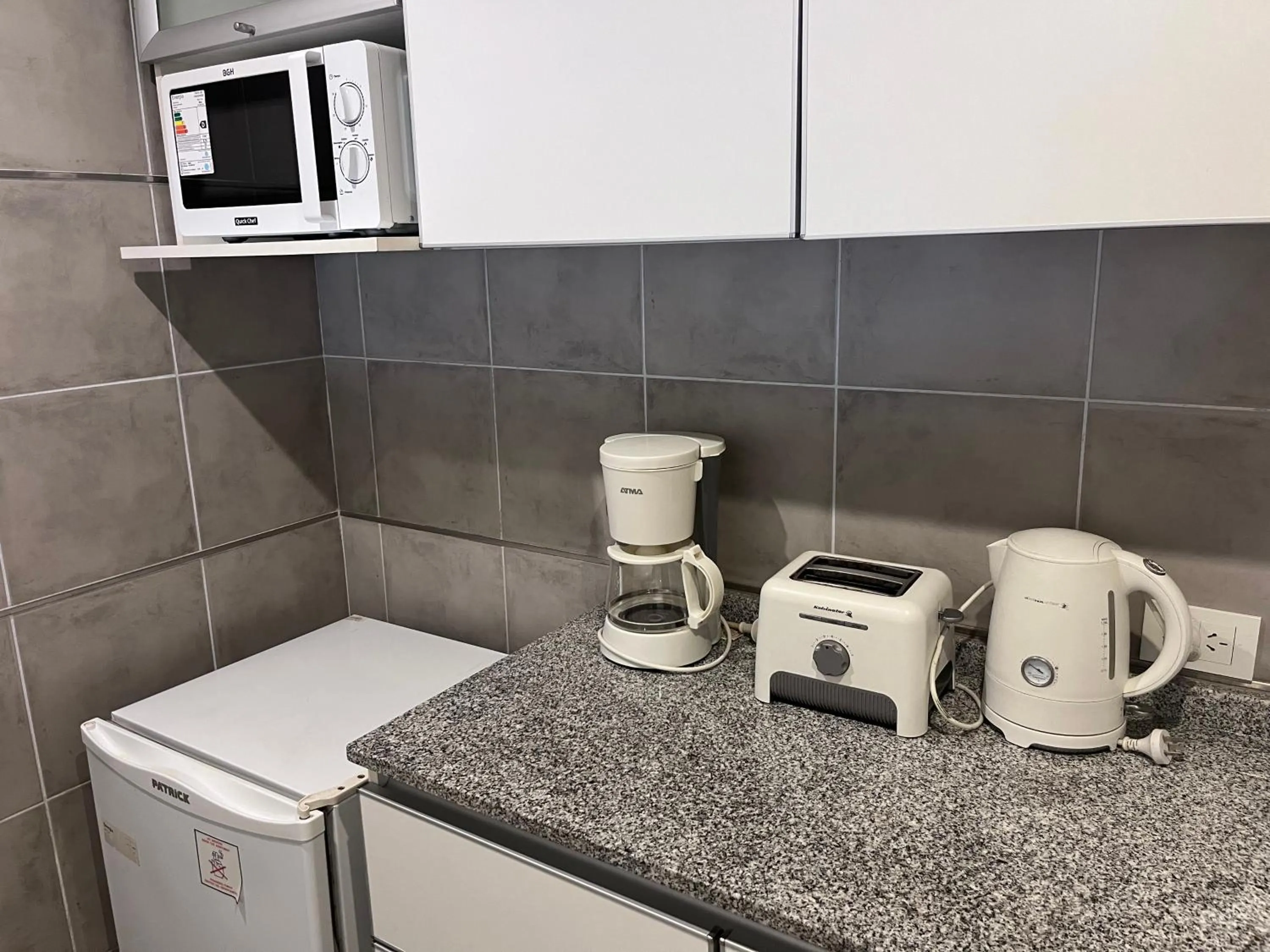 Coffee/tea facilities in Color Botánico