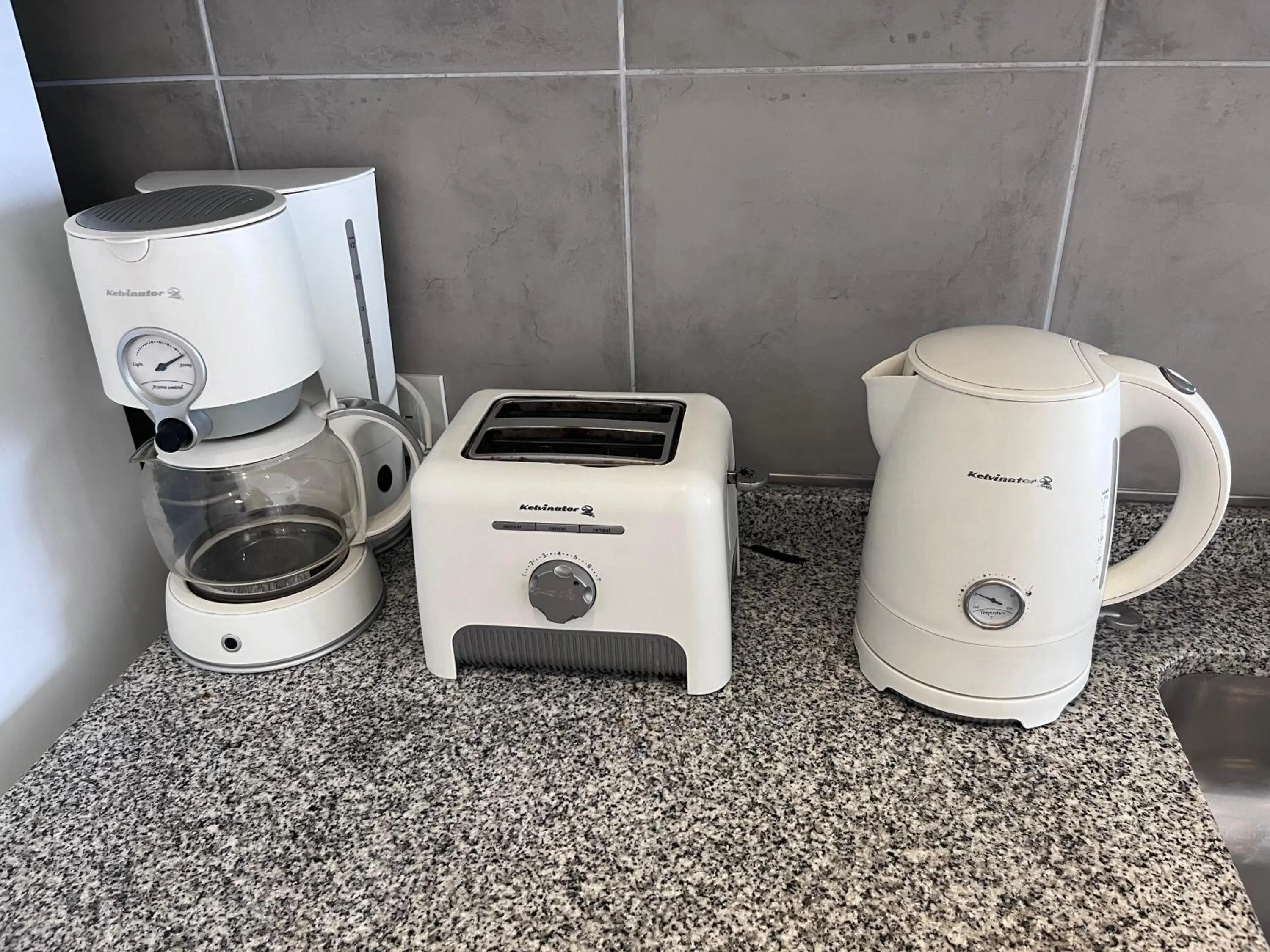 Coffee/tea facilities in Color Botánico