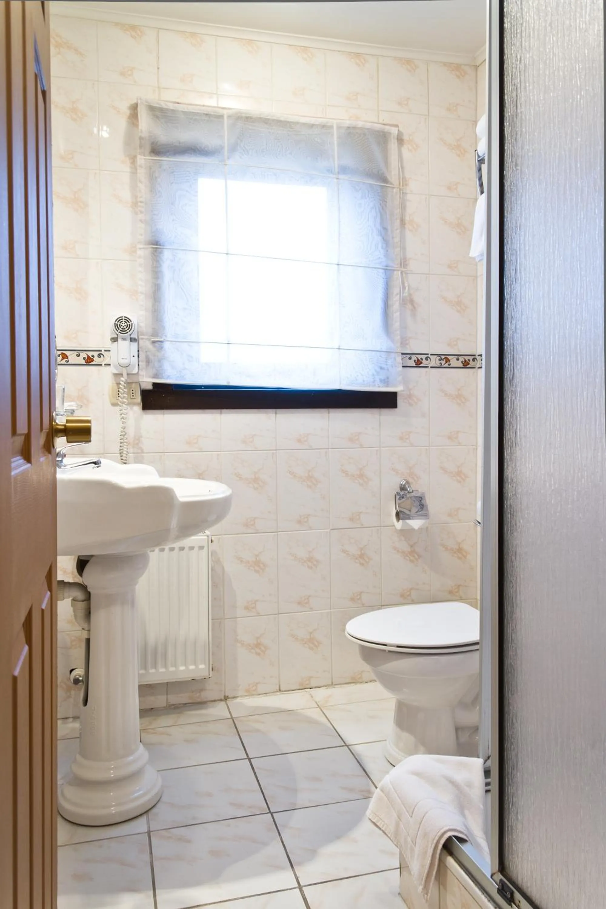 Bathroom in Weisserhaus