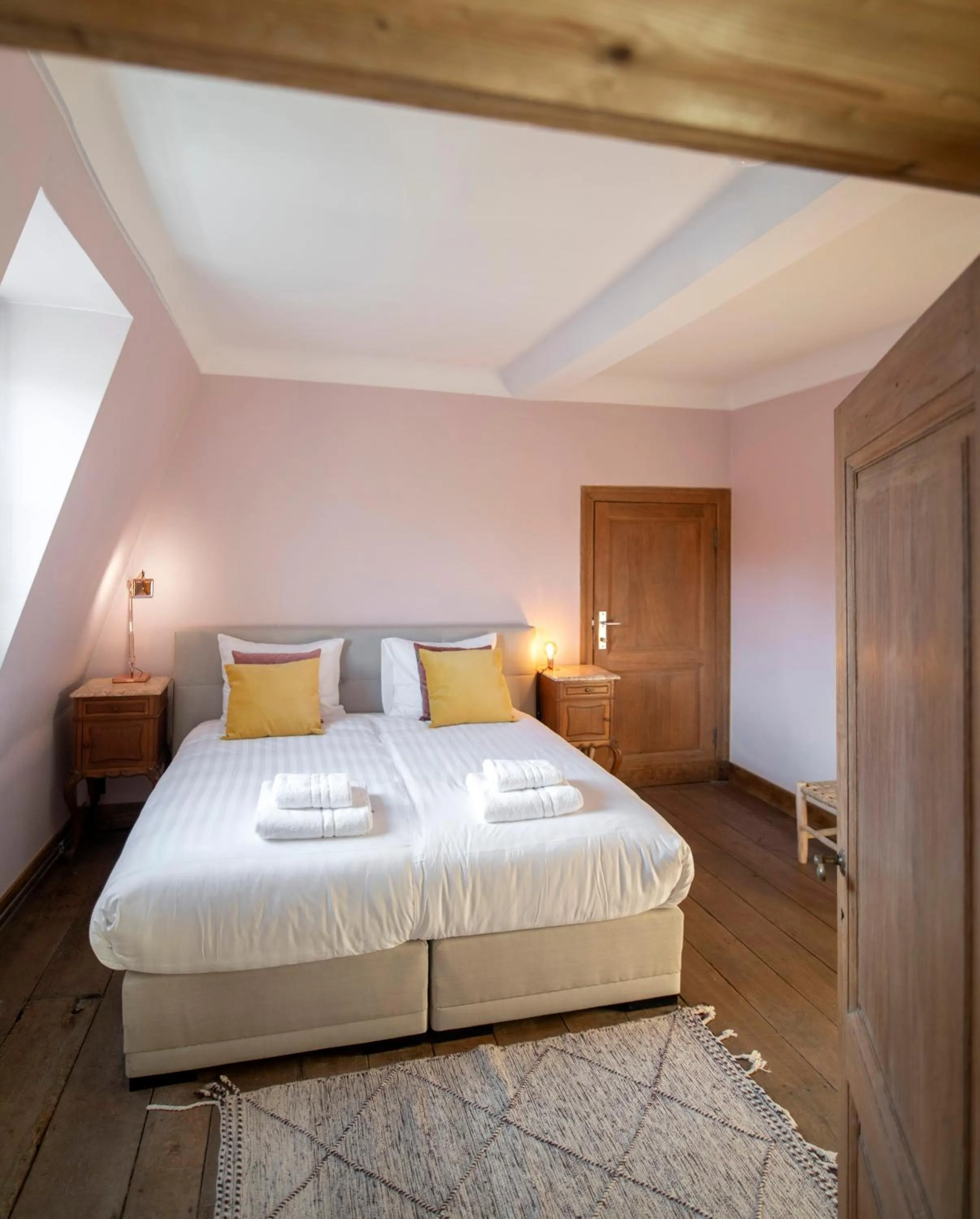 Bed in Château de la Chapelle