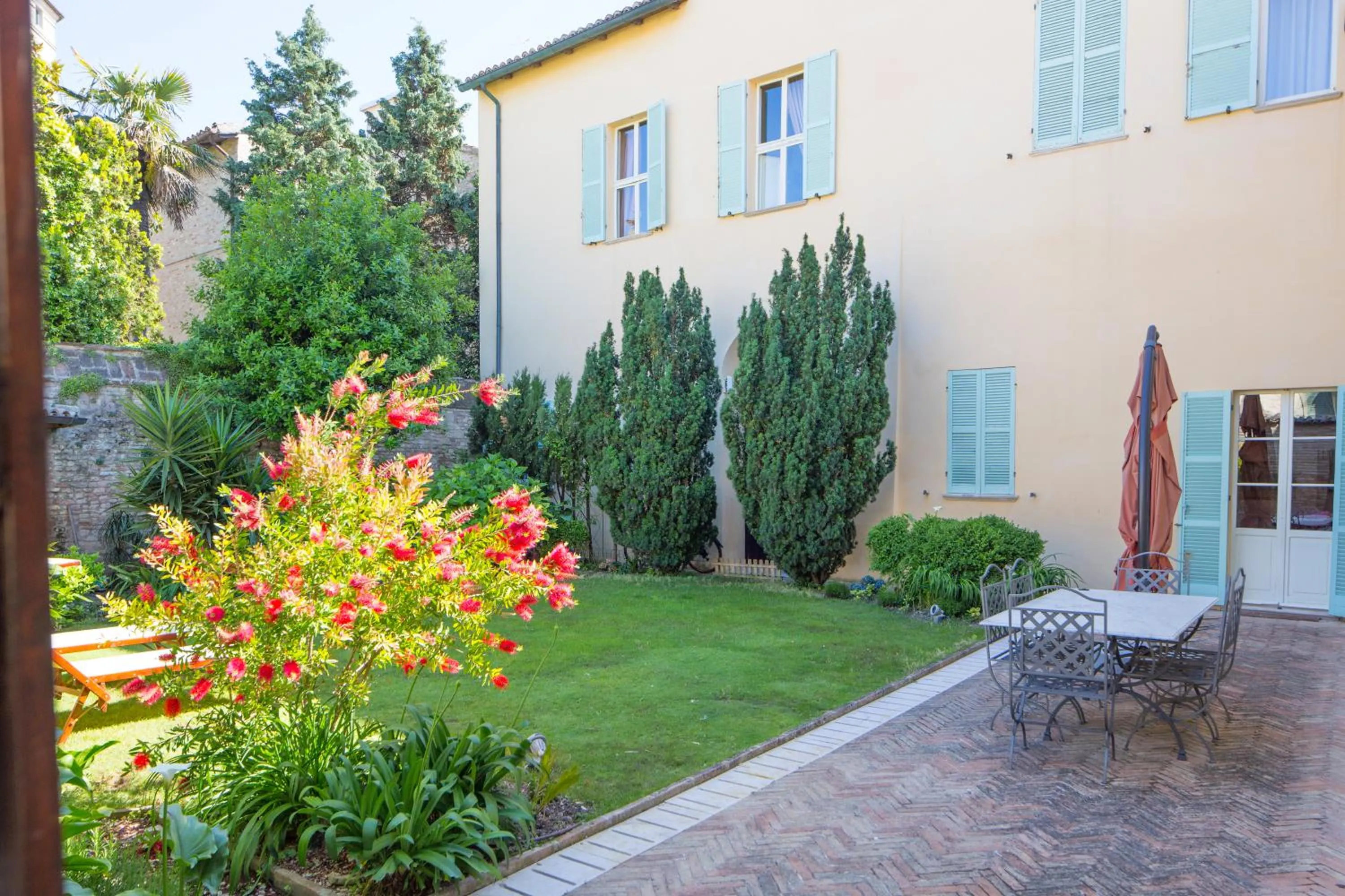 Garden view in Palazzo Rotati