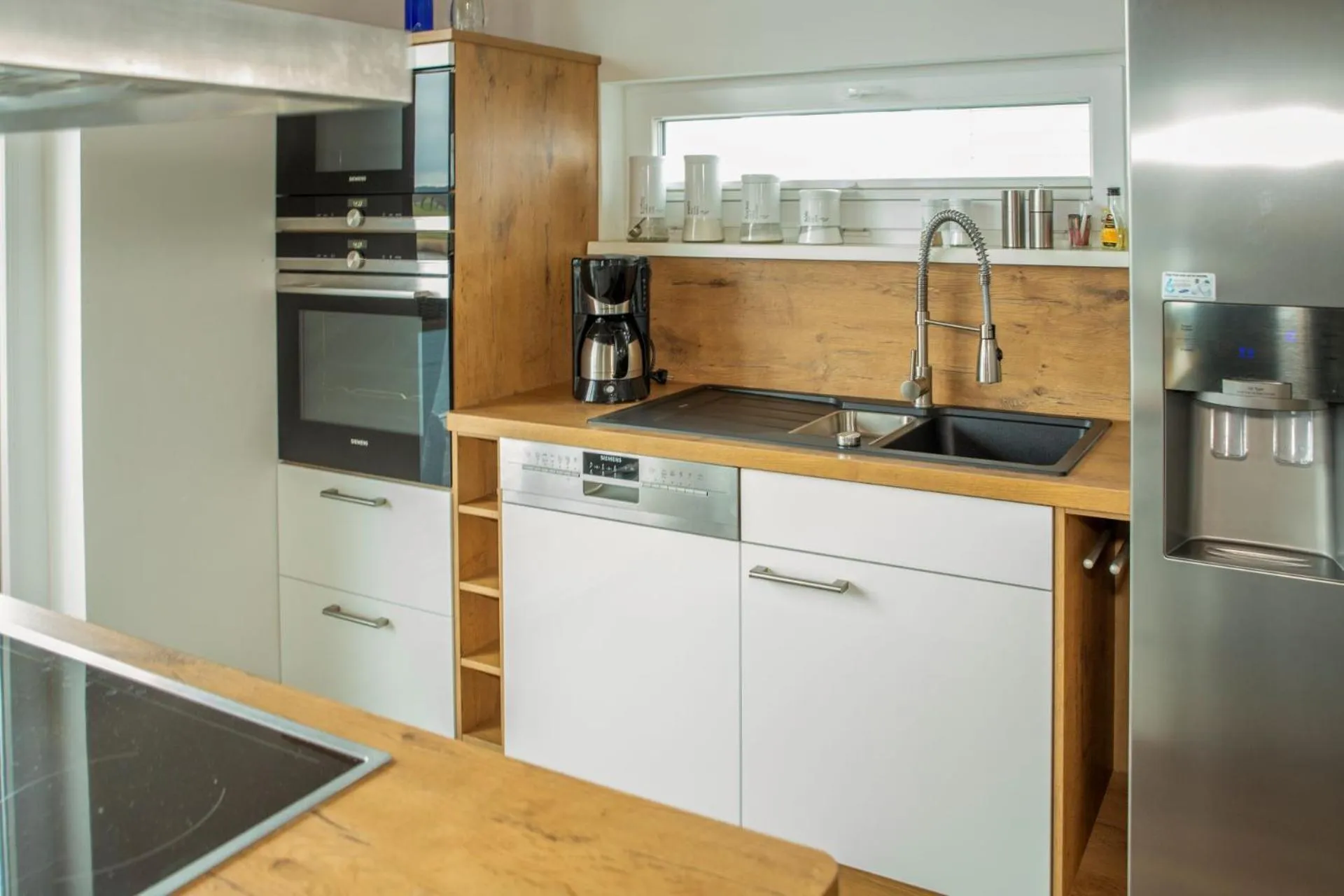 Kitchen or kitchenette in Schwimmende Häuser im BALTIC SEA RESORT