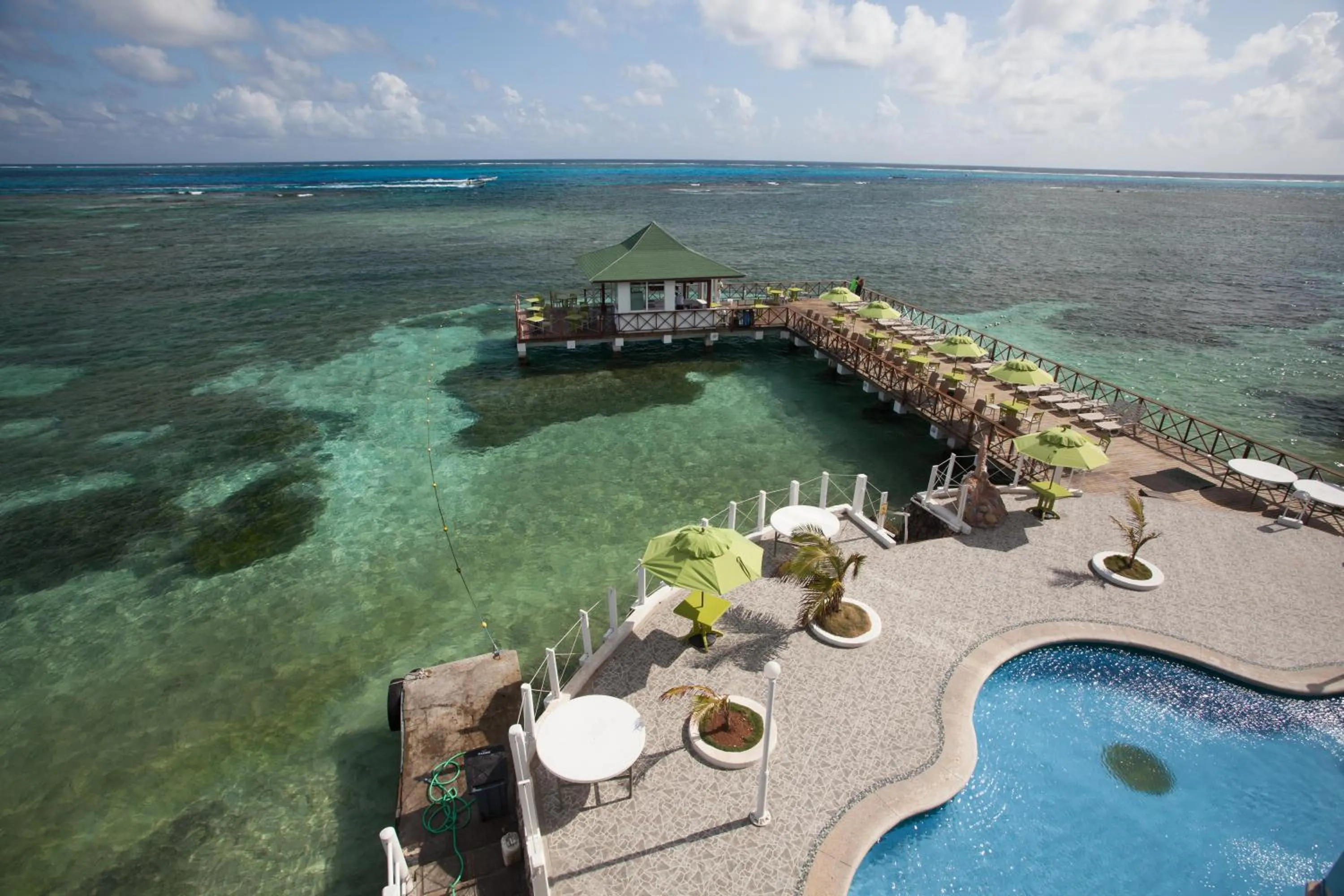 Sea view in Hotel Lord Pierre