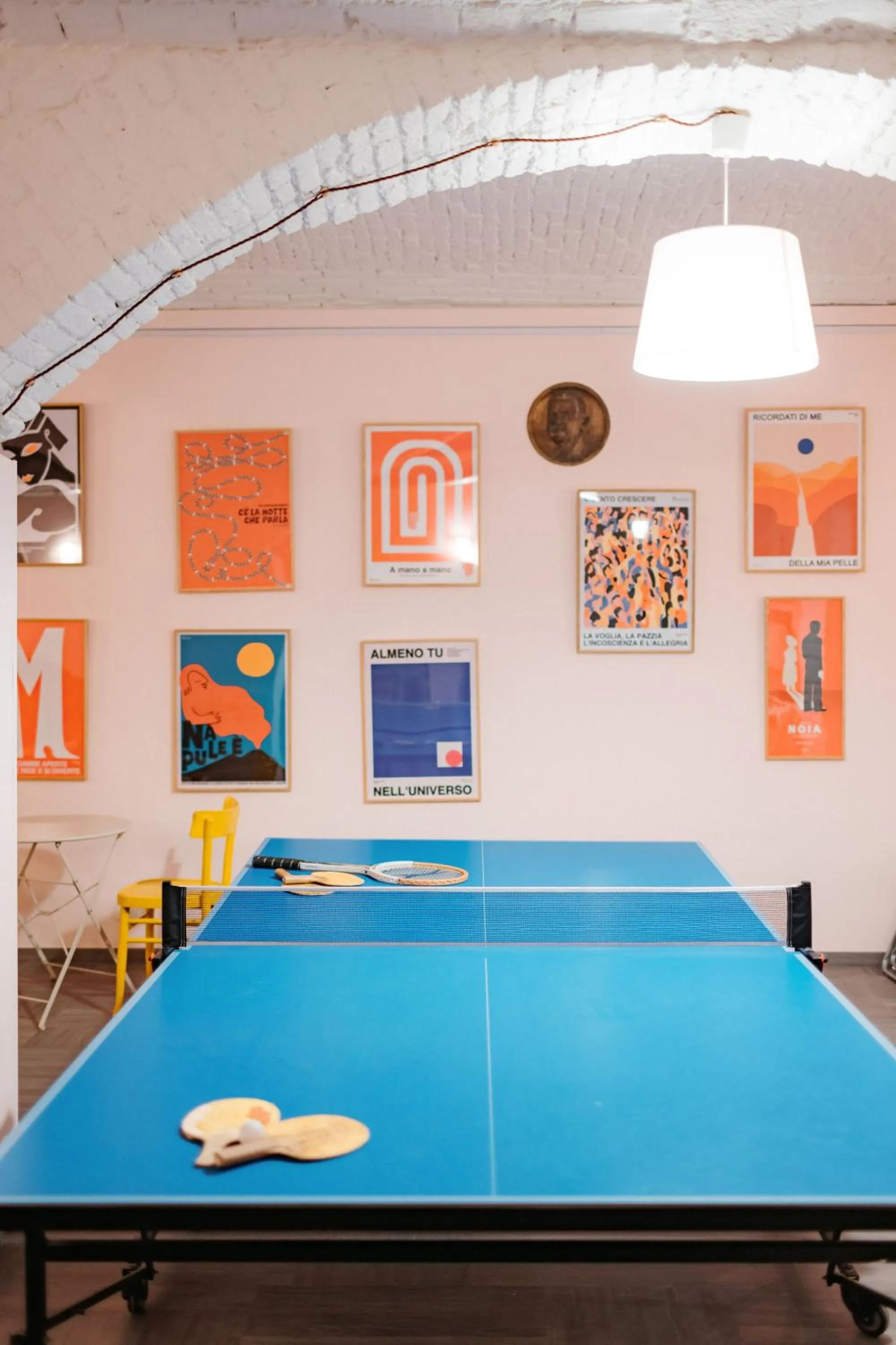 Communal lounge/ TV room in Tomato Urban Retreat