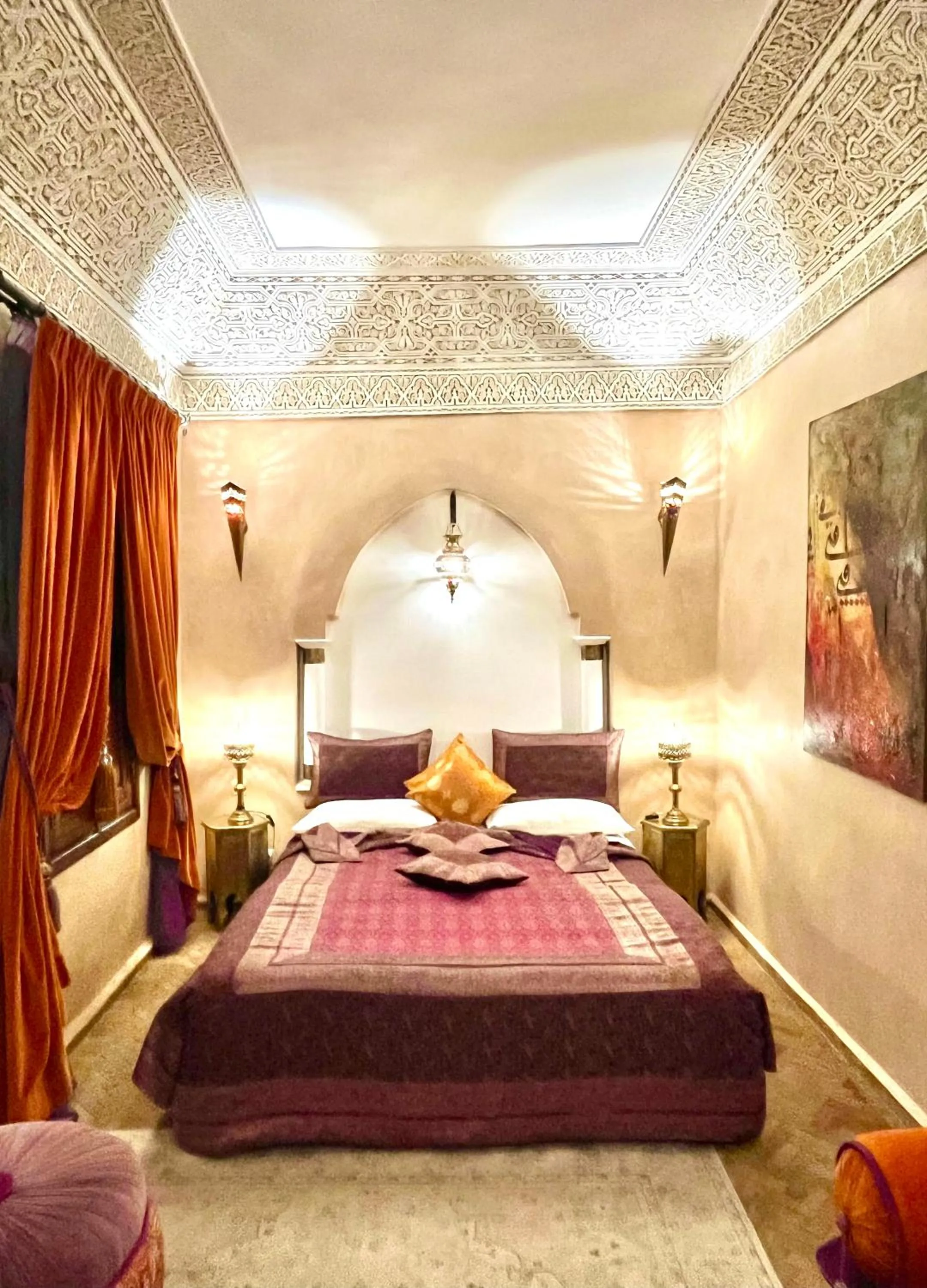 Bed in Riad Fatinat Marrakech