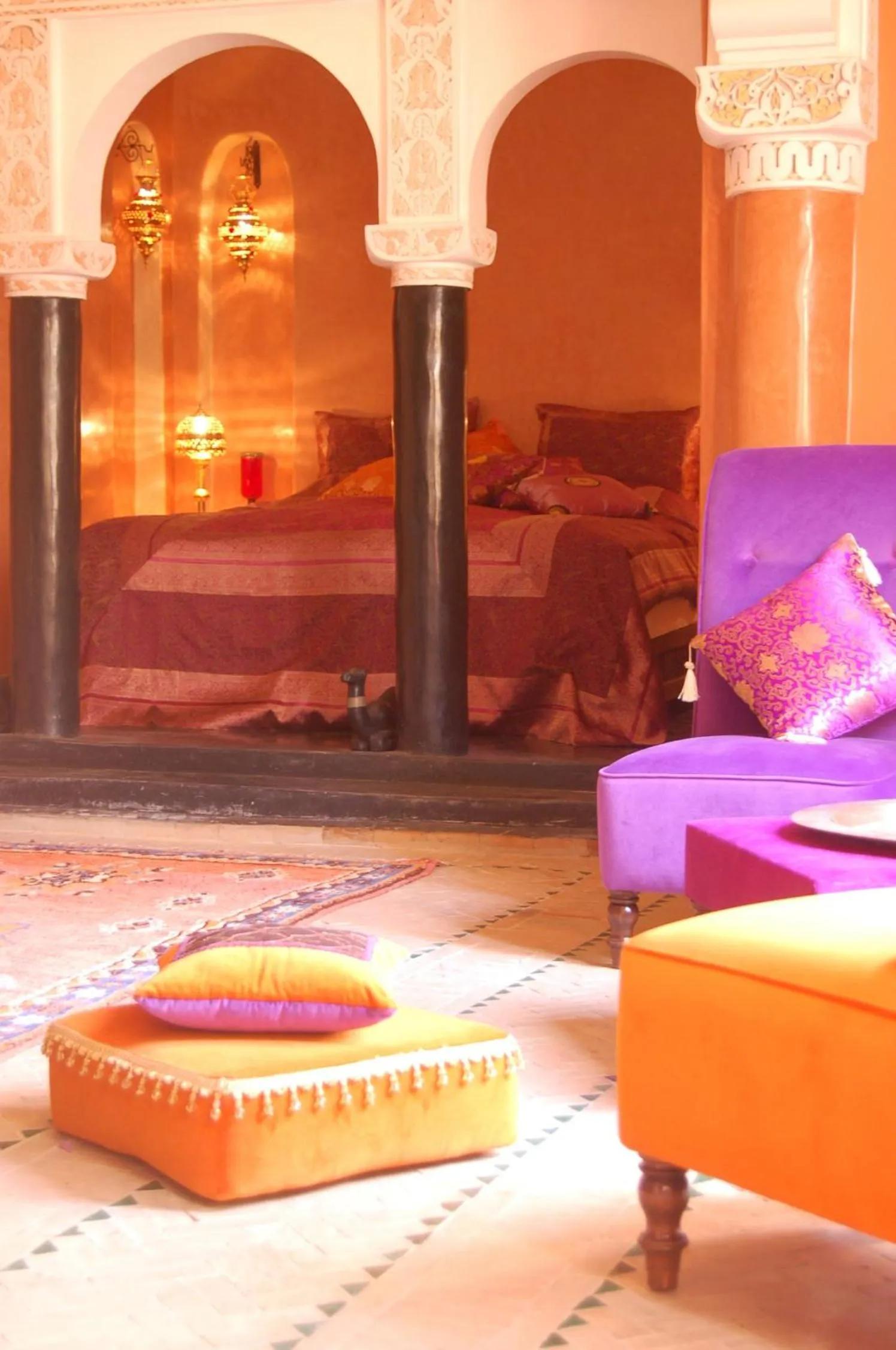 Bed in Riad Fatinat Marrakech