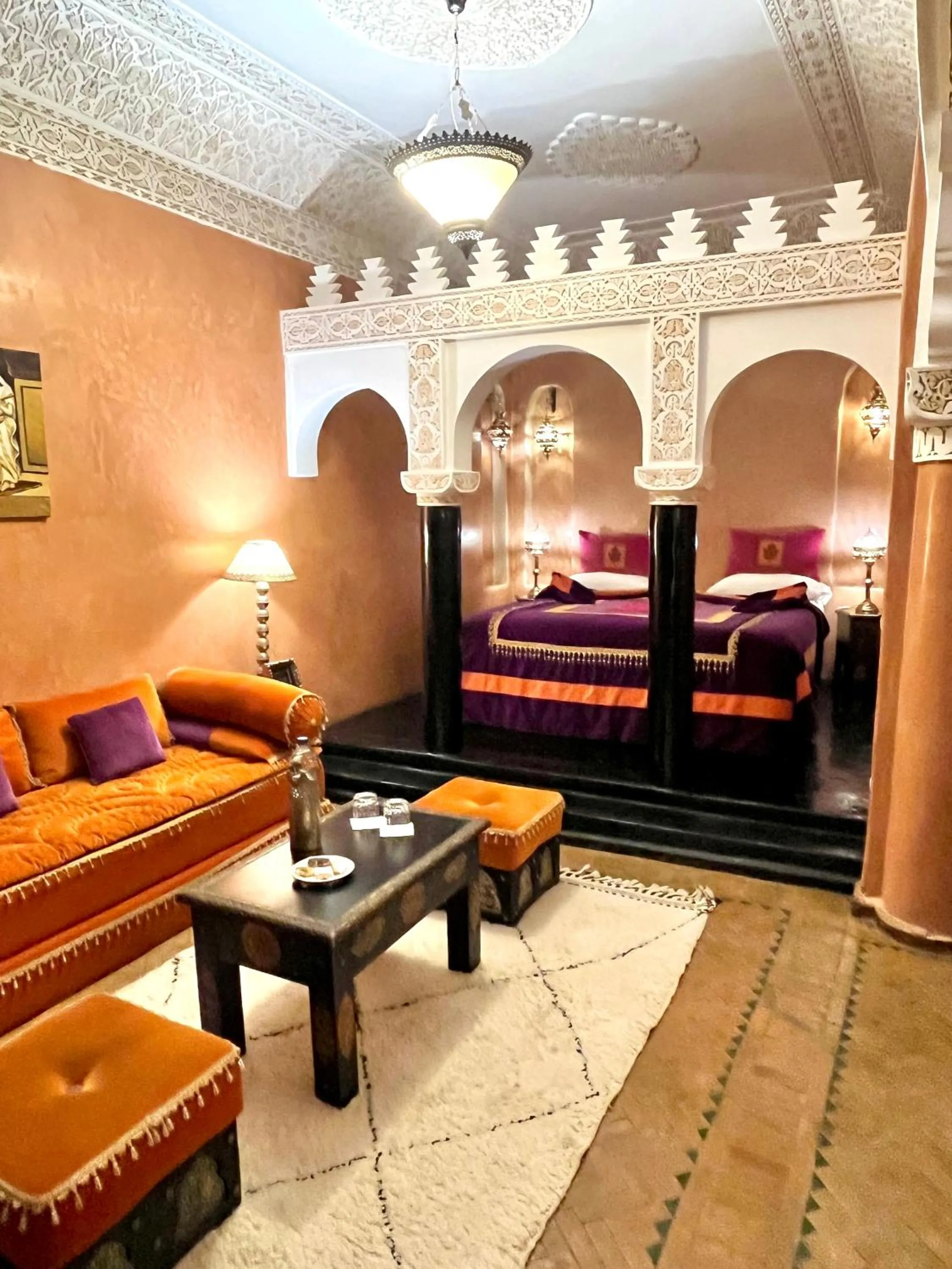 Bed in Riad Fatinat Marrakech
