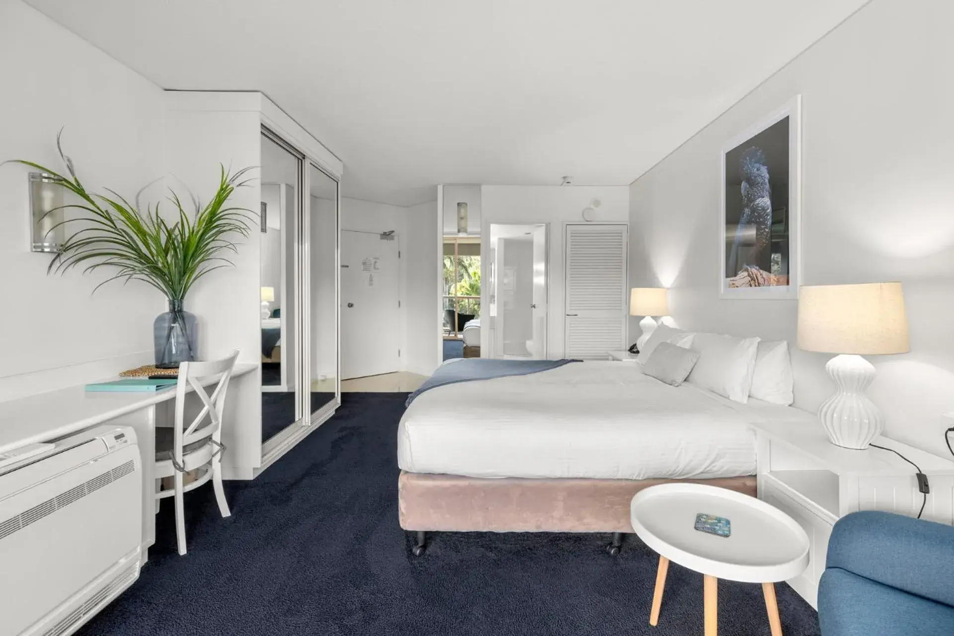 Executive Hotel Room in Pacific Bay Resort Executive Hotel Room in Pacific Bay Resort