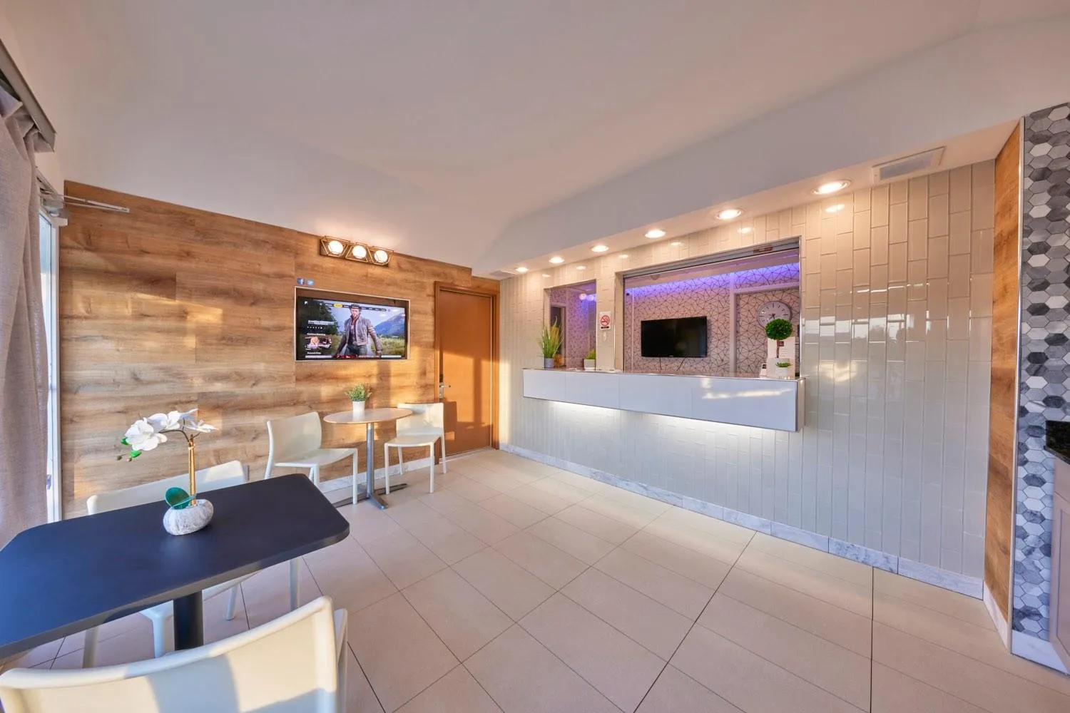 Lobby or reception in Regency Inn of Eddyville Kuttawa