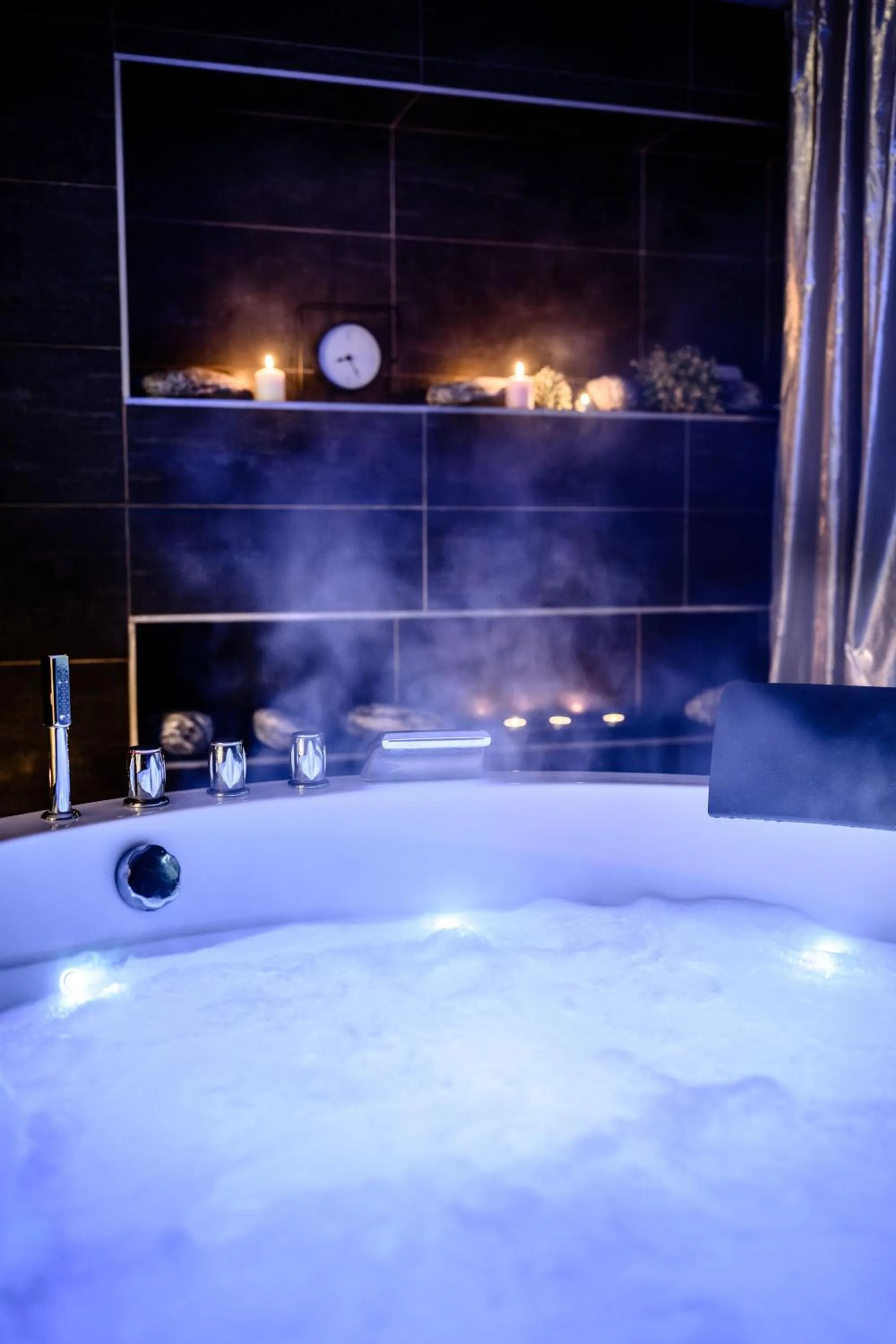 Hot Tub in Hotel & Garden U Holubů