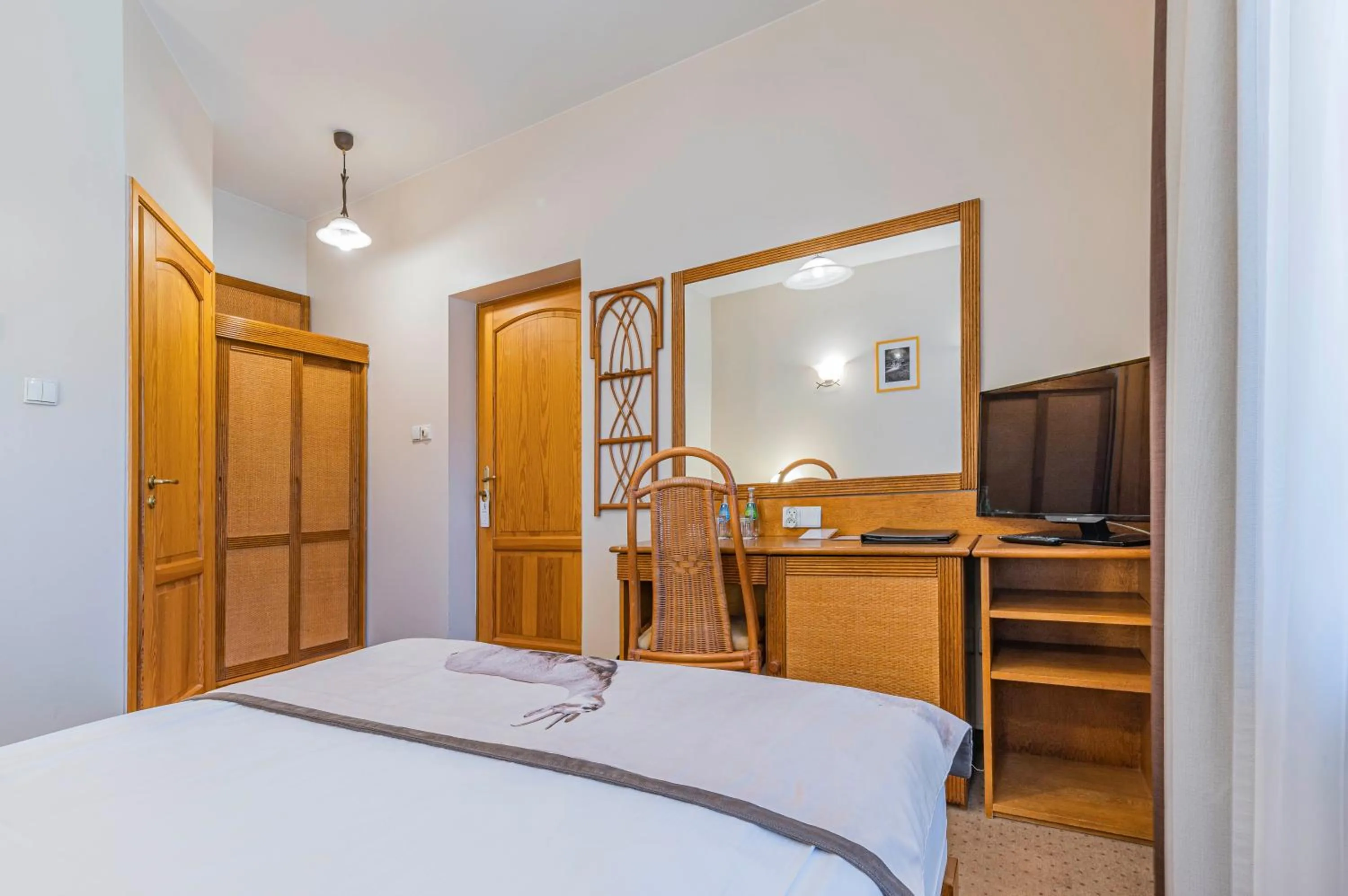 Bed in Hotel Nosalowy Dwór