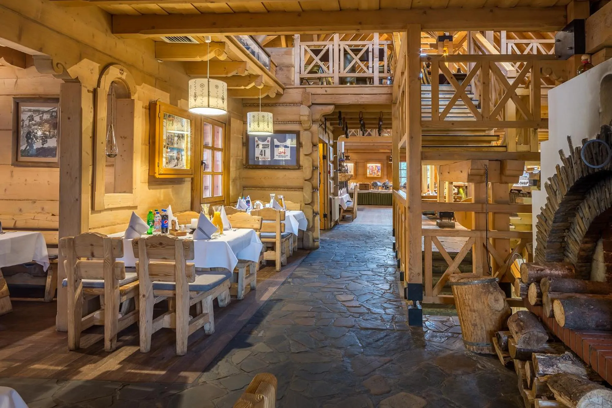 Restaurant/places to eat in Hotel Nosalowy Dwór