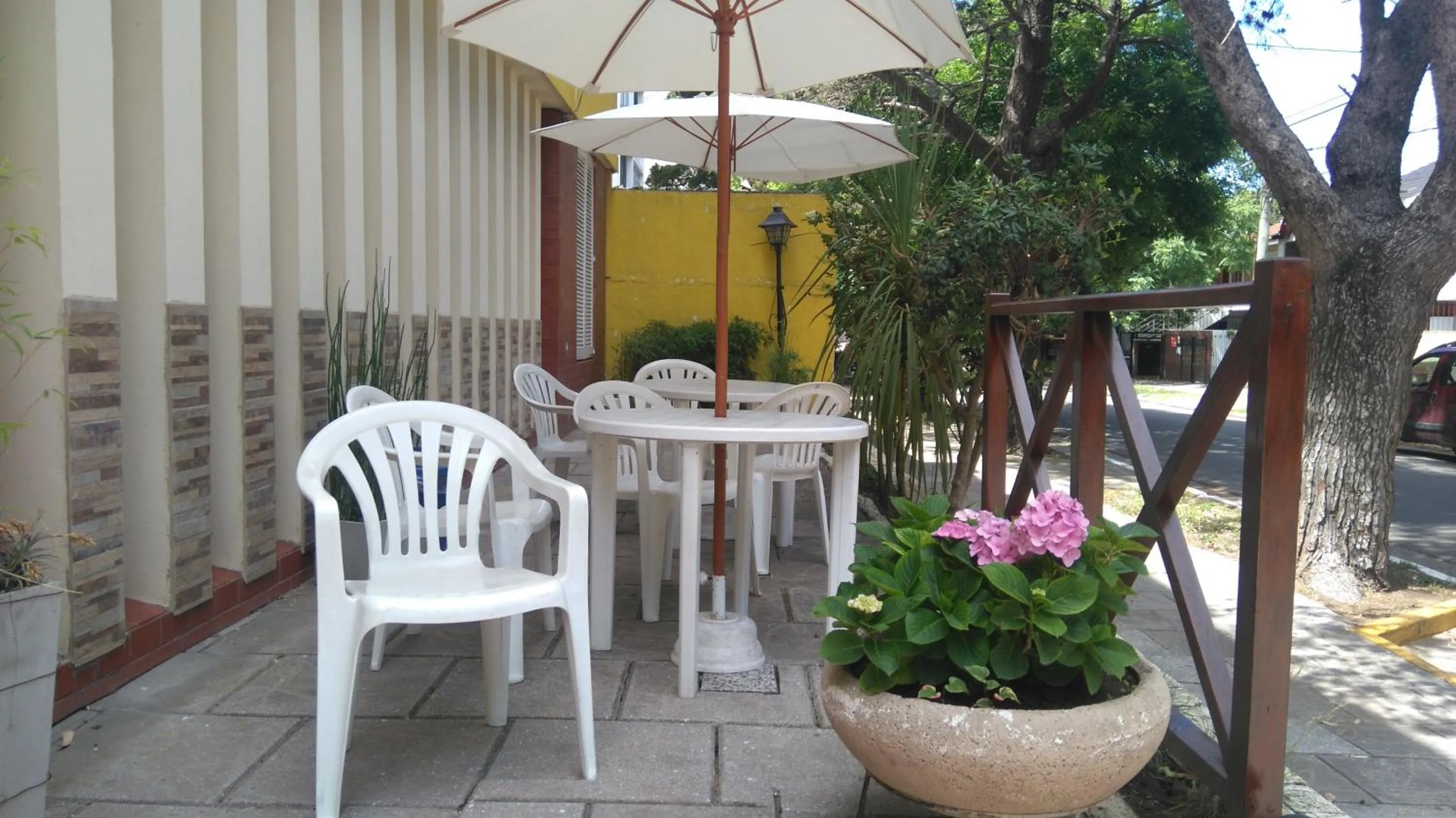 Seating area in Hotel Resi San Bernardo