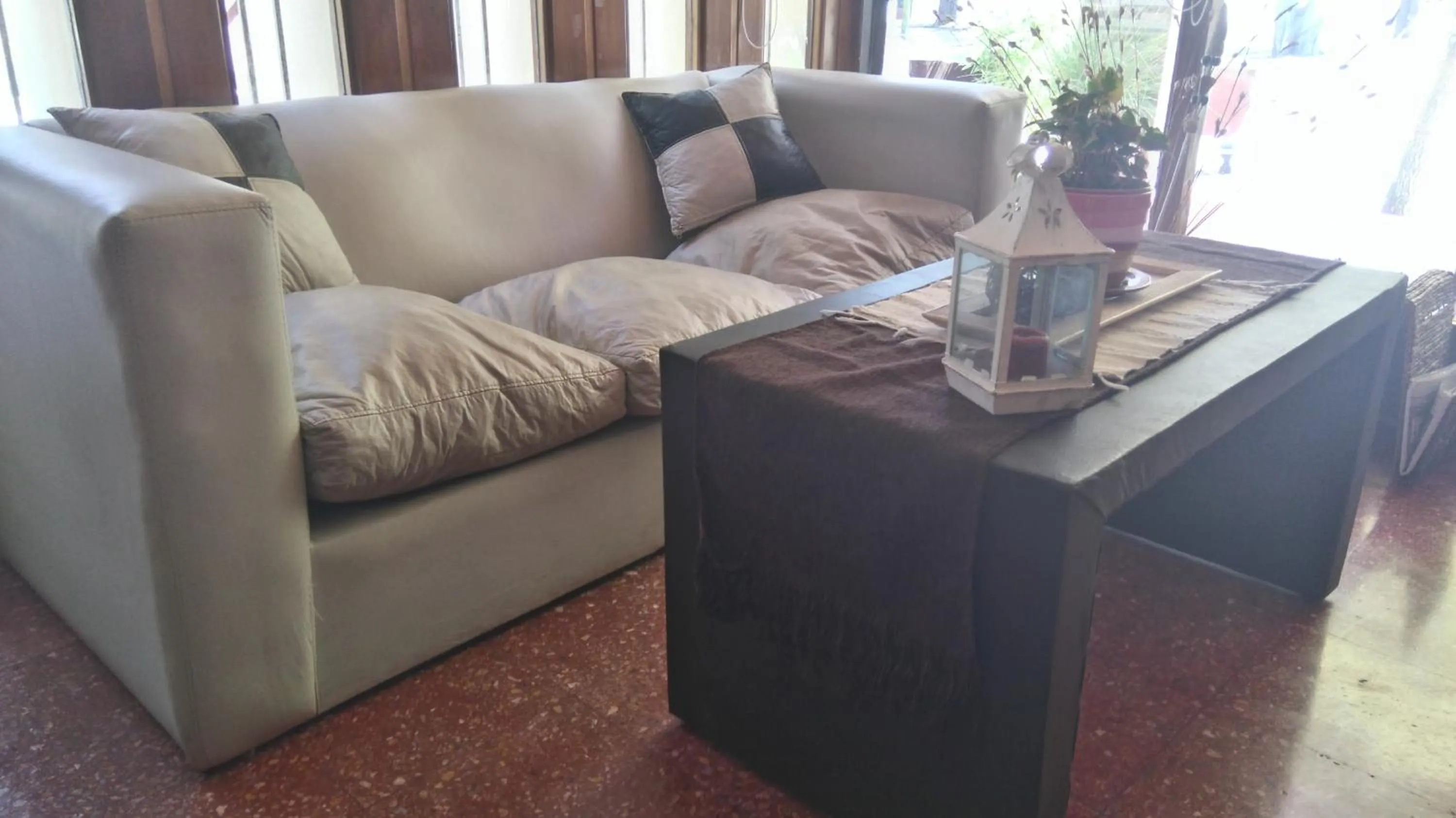 Seating area in Hotel Resi San Bernardo