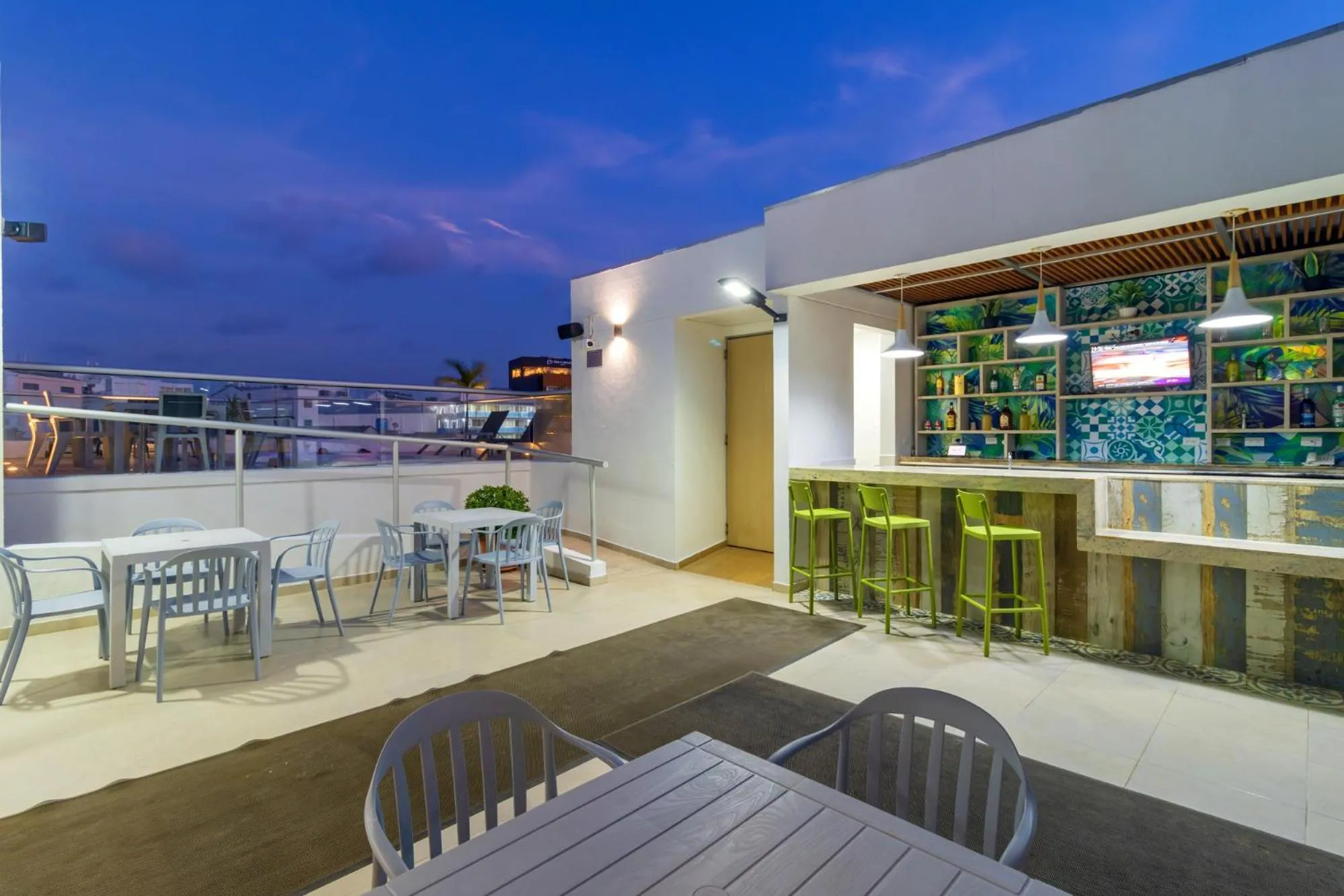 Restaurant/places to eat in Hotel Bahia Sardina