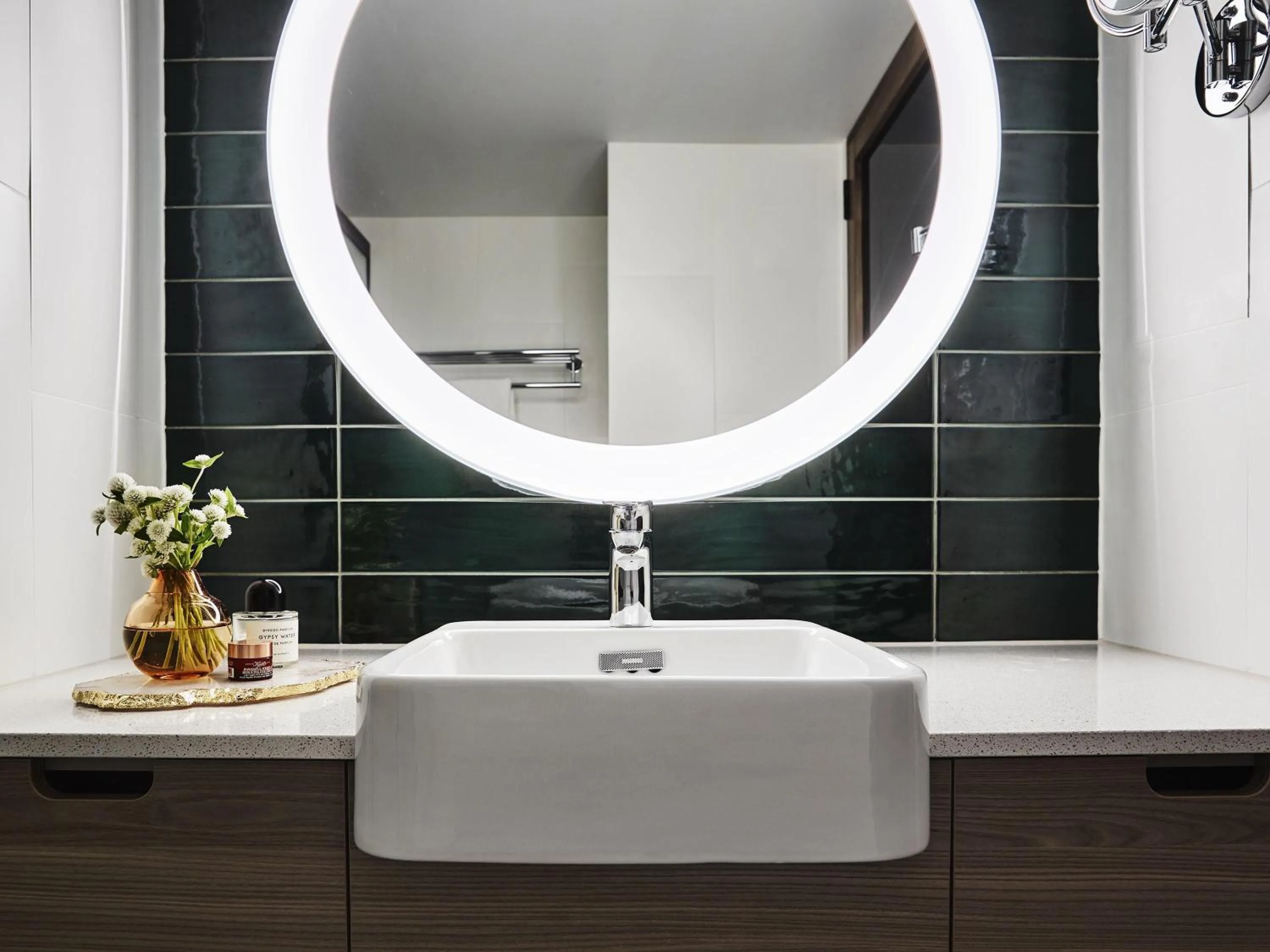 Bedroom in Novotel Sydney Darling Square