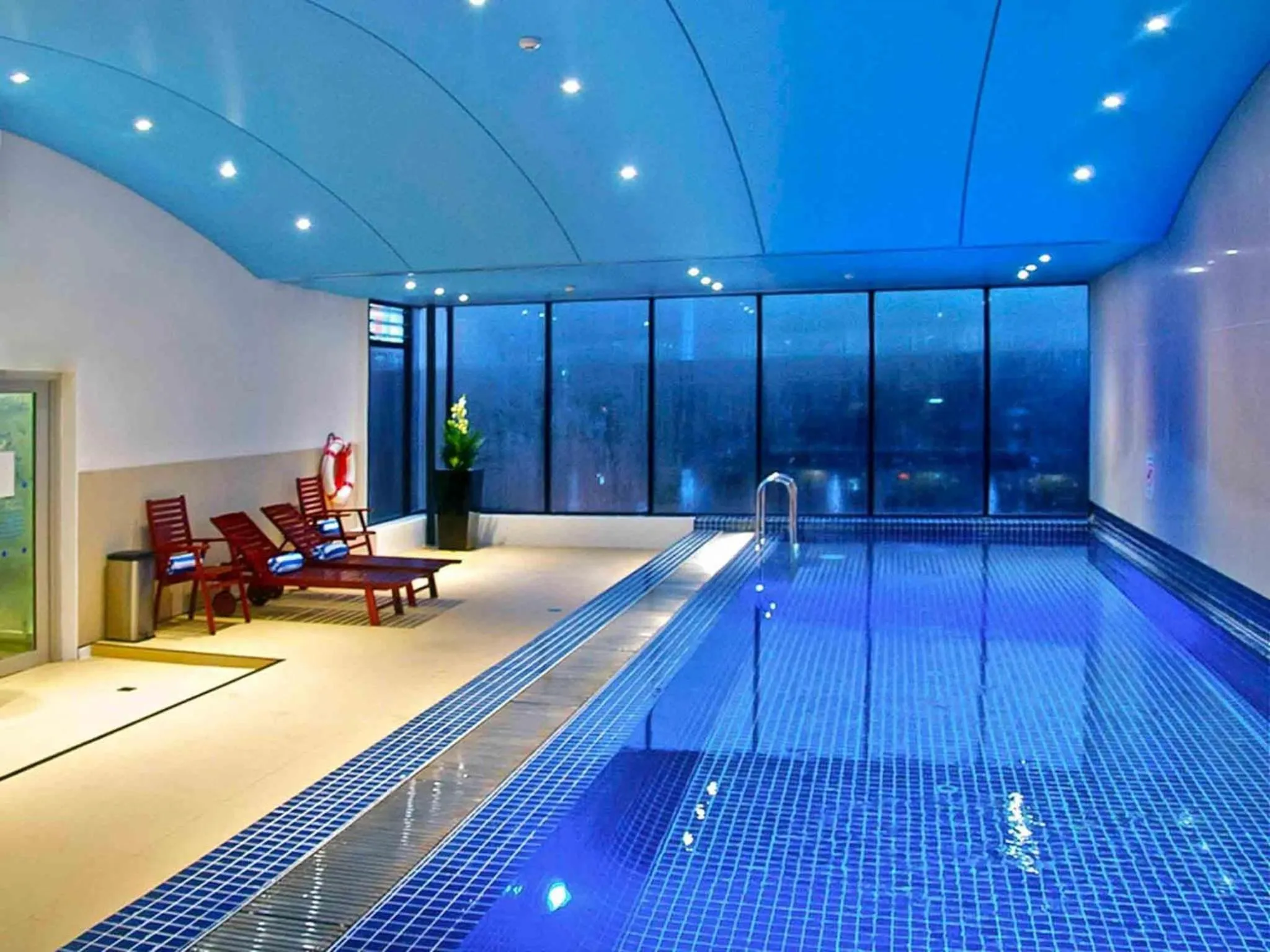 Pool view in Novotel Sydney Darling Square