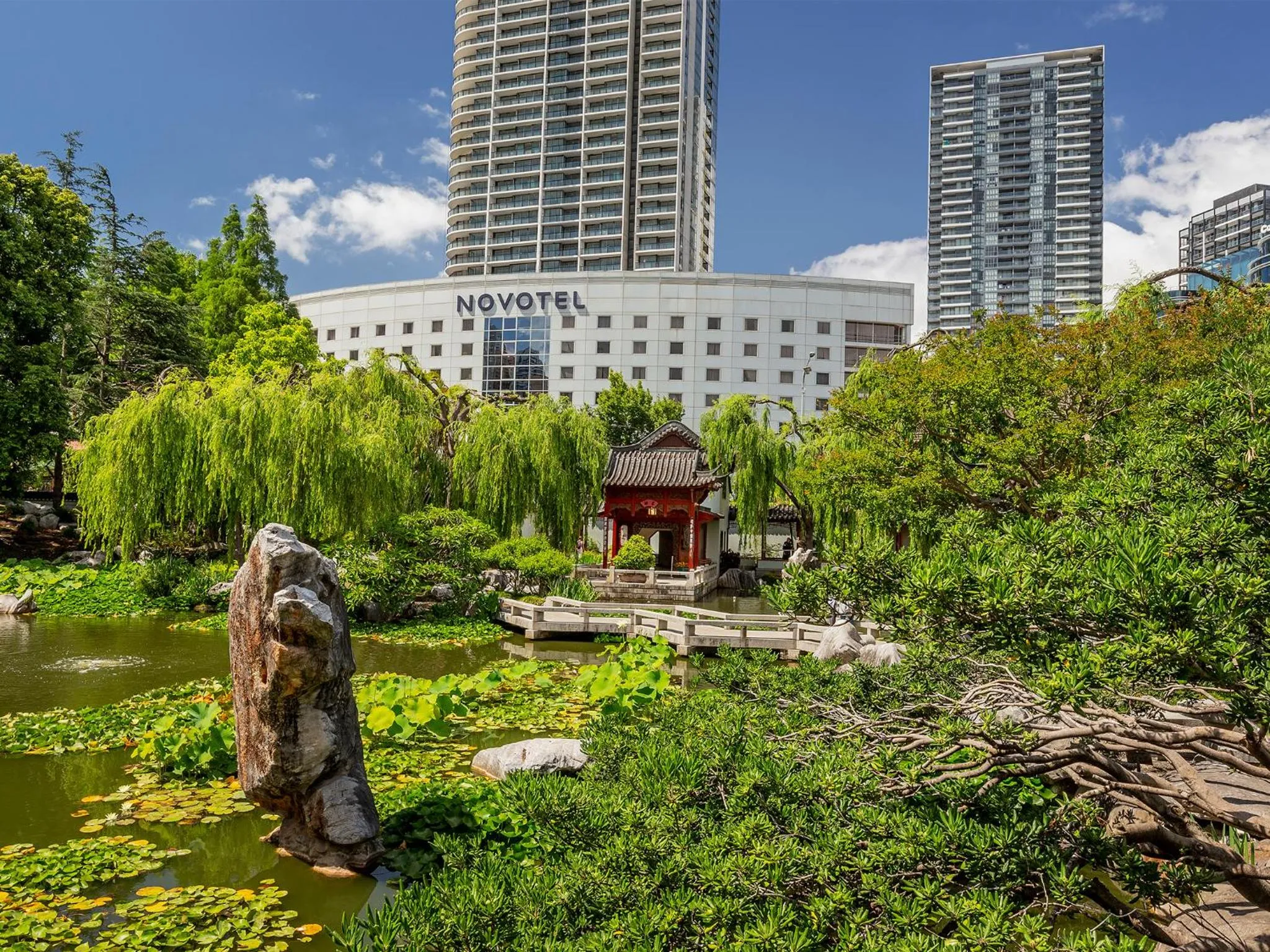 Nearby landmark in Novotel Sydney Darling Square