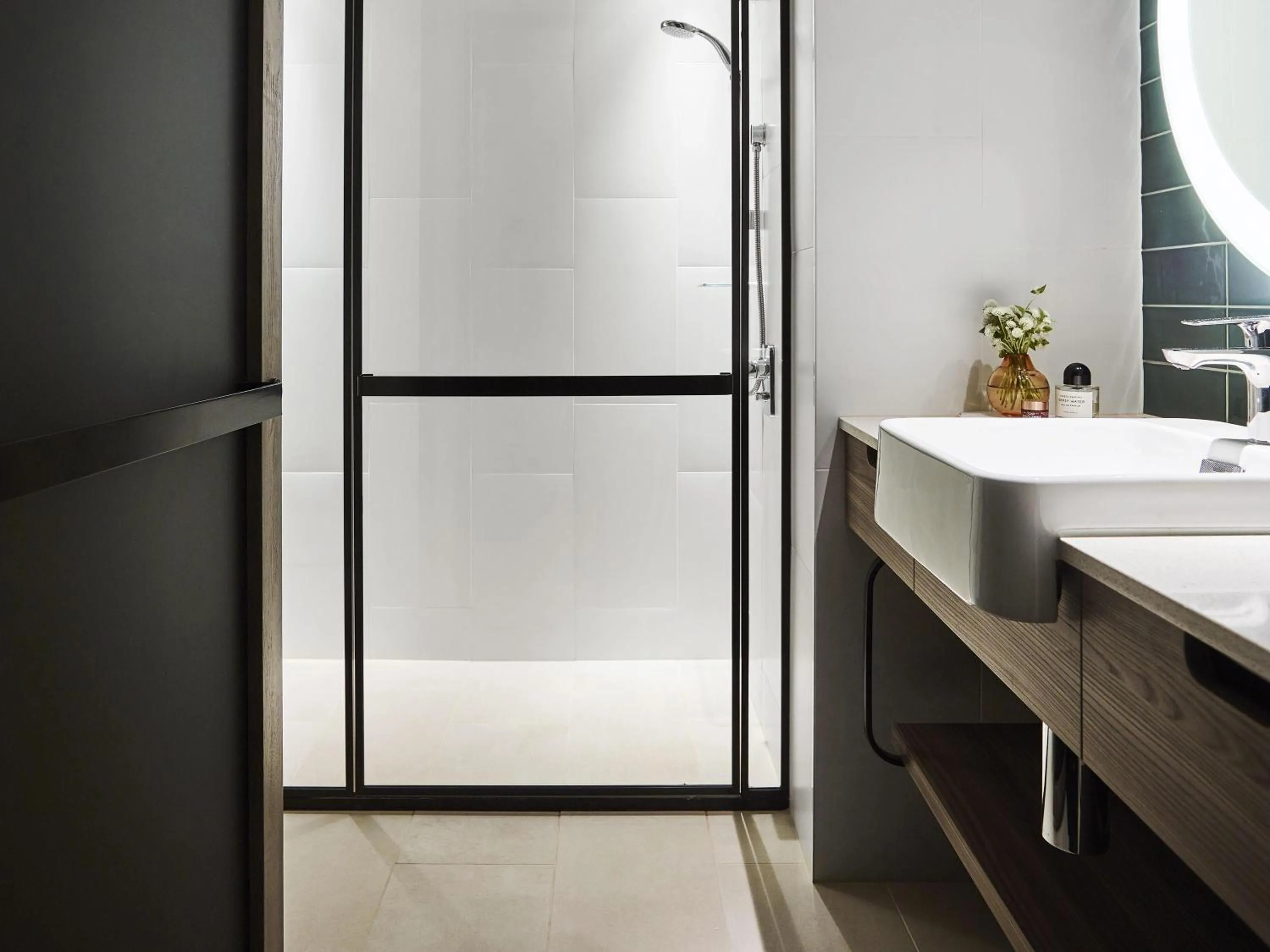 Bedroom in Novotel Sydney Darling Square