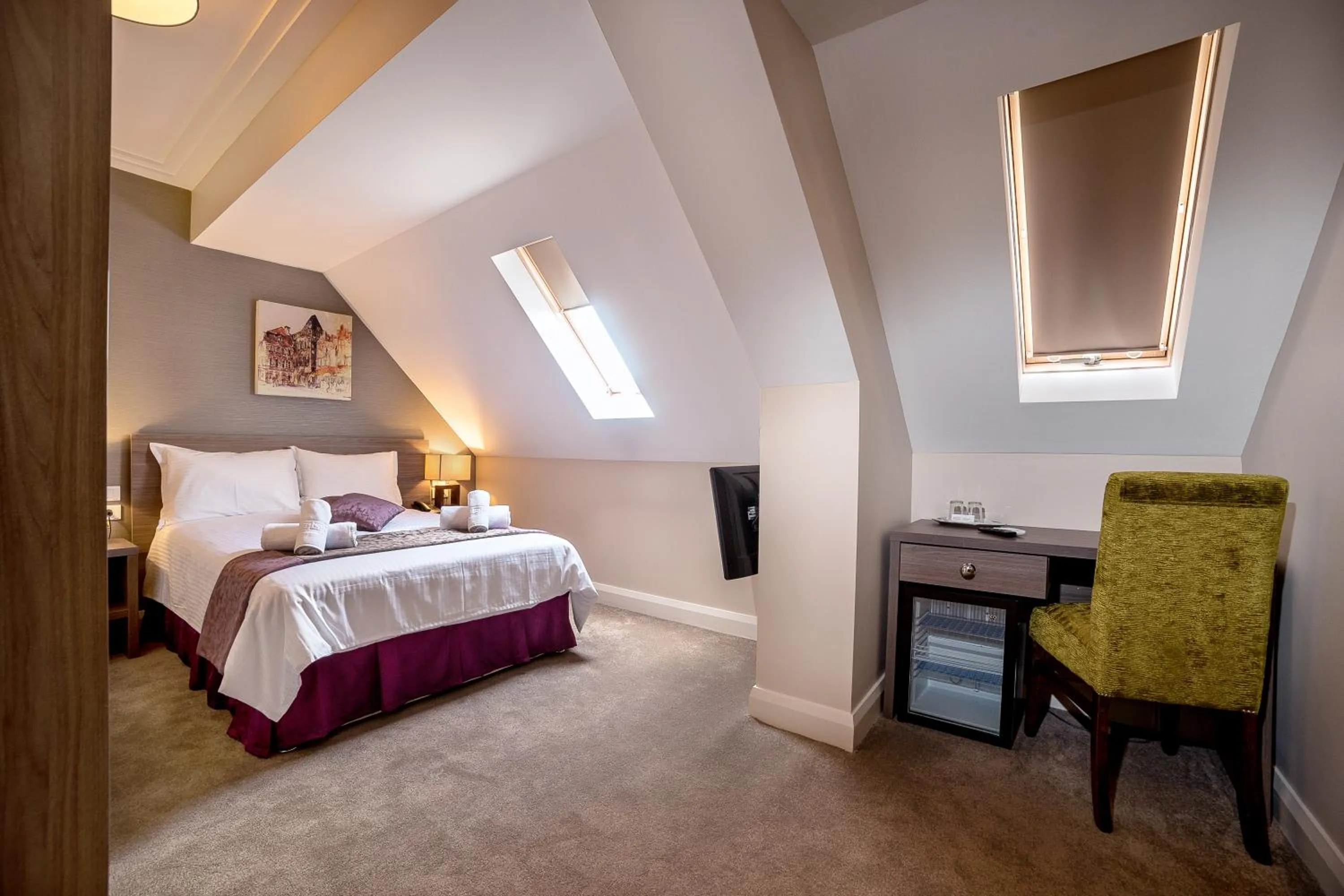 Bed in The Frontier Hotel