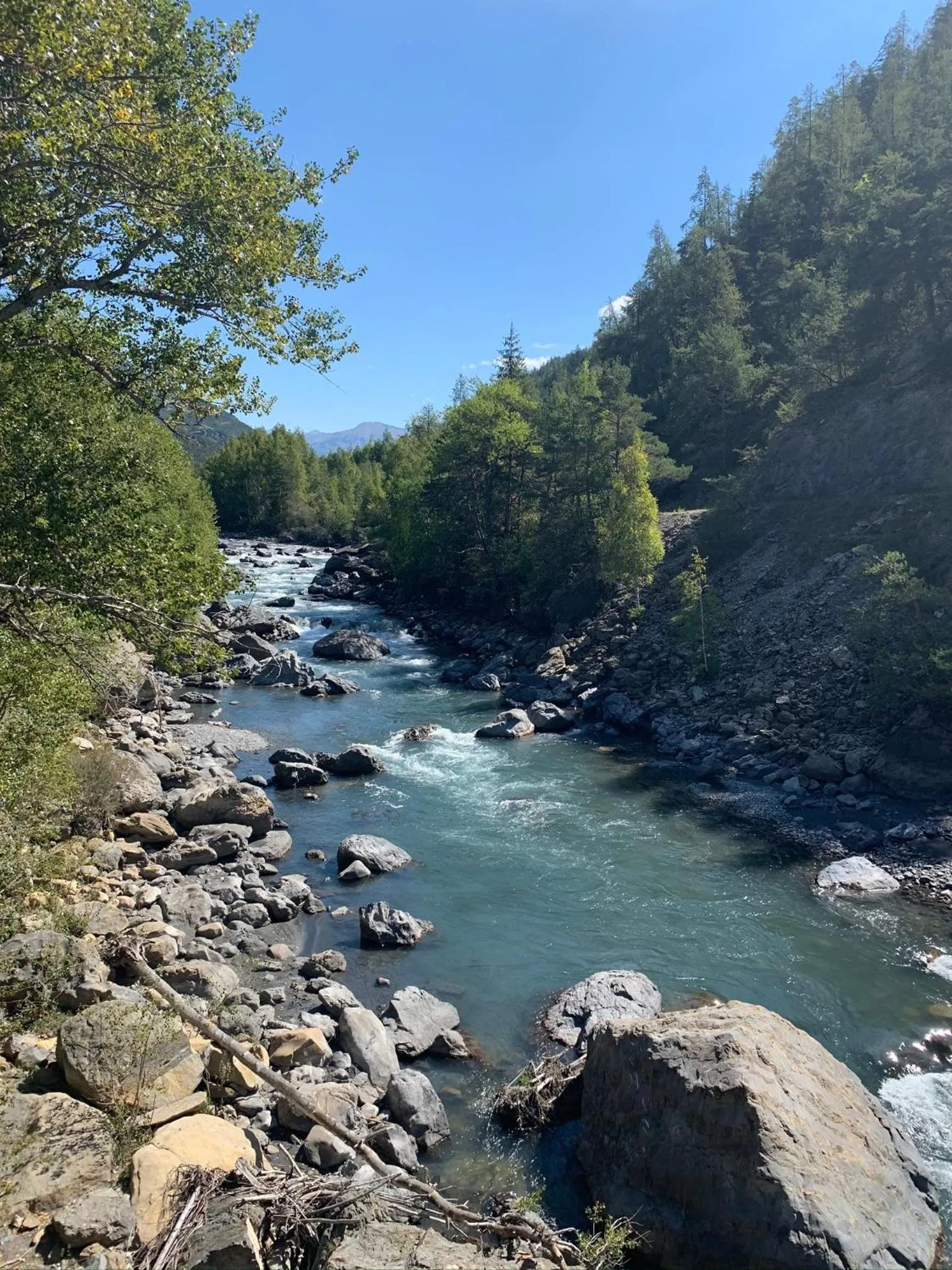 Natural landscape in Hôtel l'Équipe