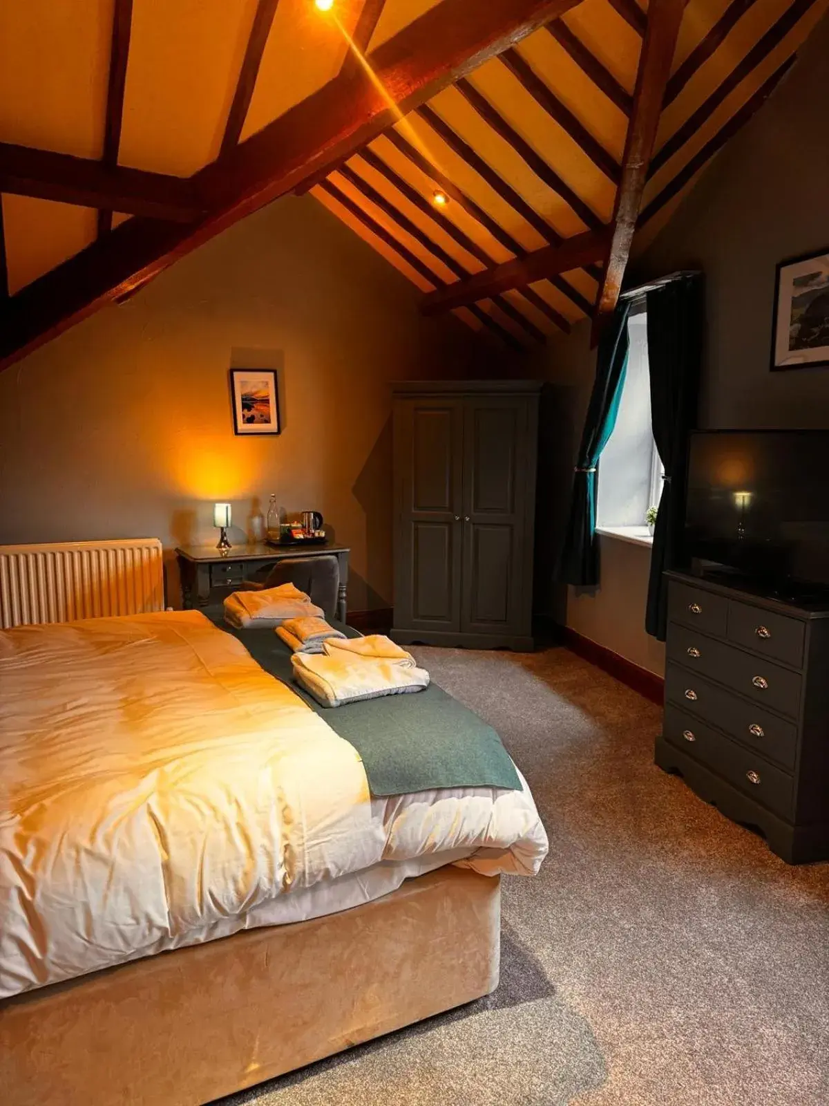 Triple Room in Station Inn B&B Triple Room in Station Inn B&B