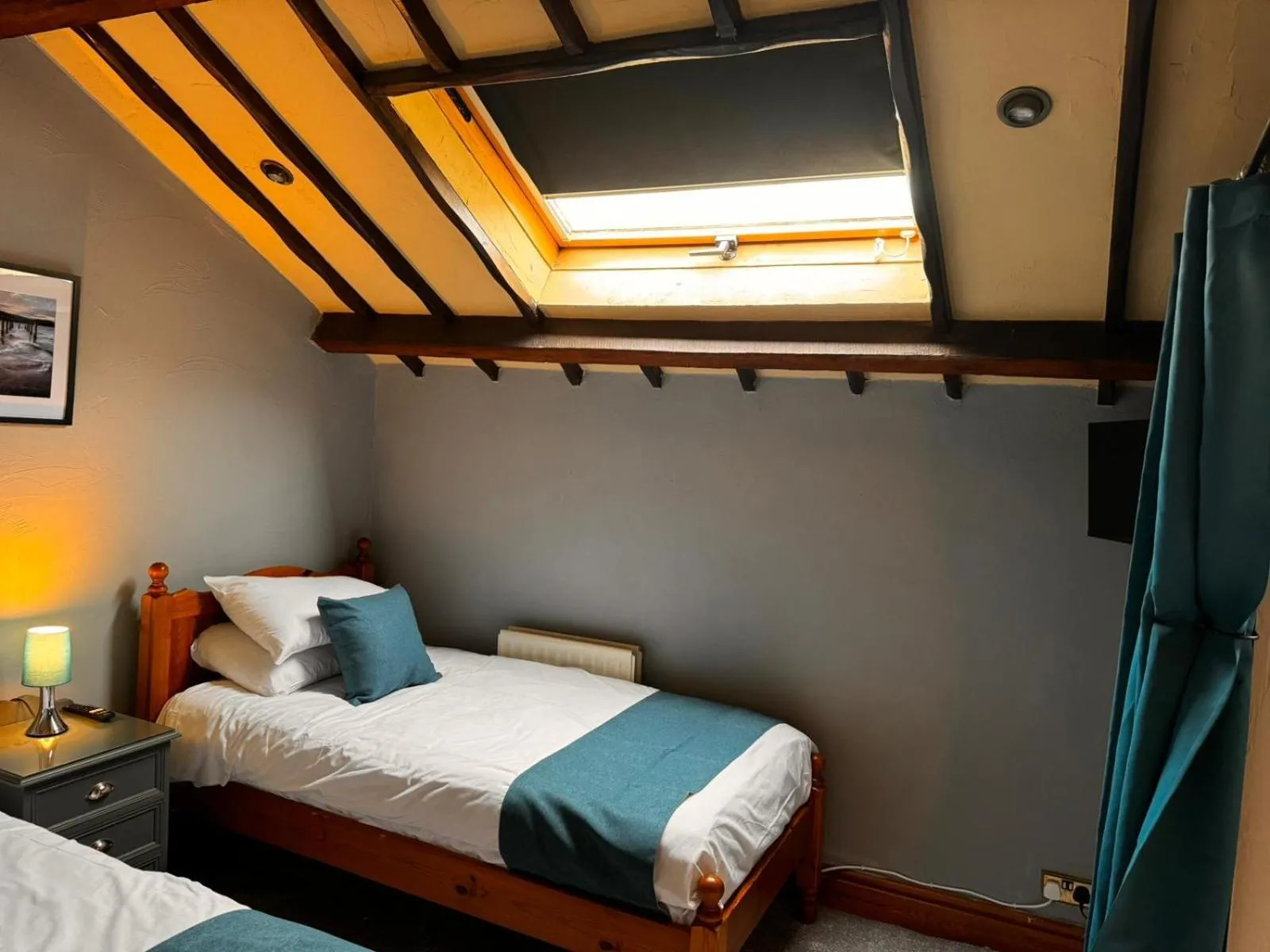 Bed in Station Inn B&B