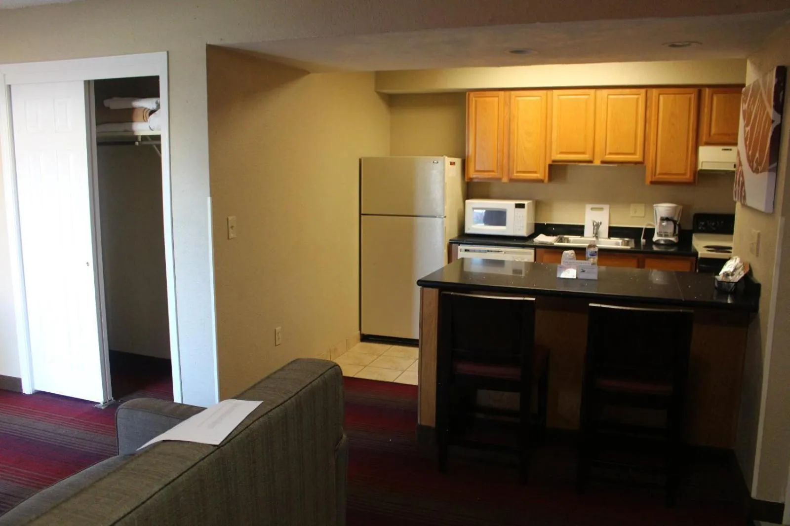 Kitchen or kitchenette in Hawthorn Extended Stay by Wyndham Wichita