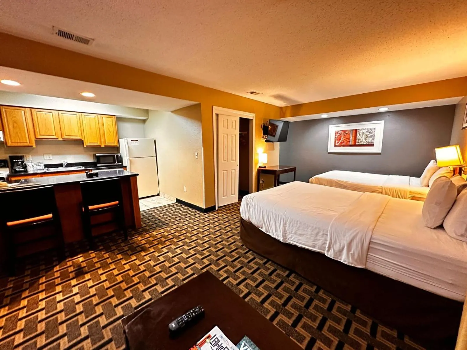 Bed in Hawthorn Extended Stay by Wyndham Wichita