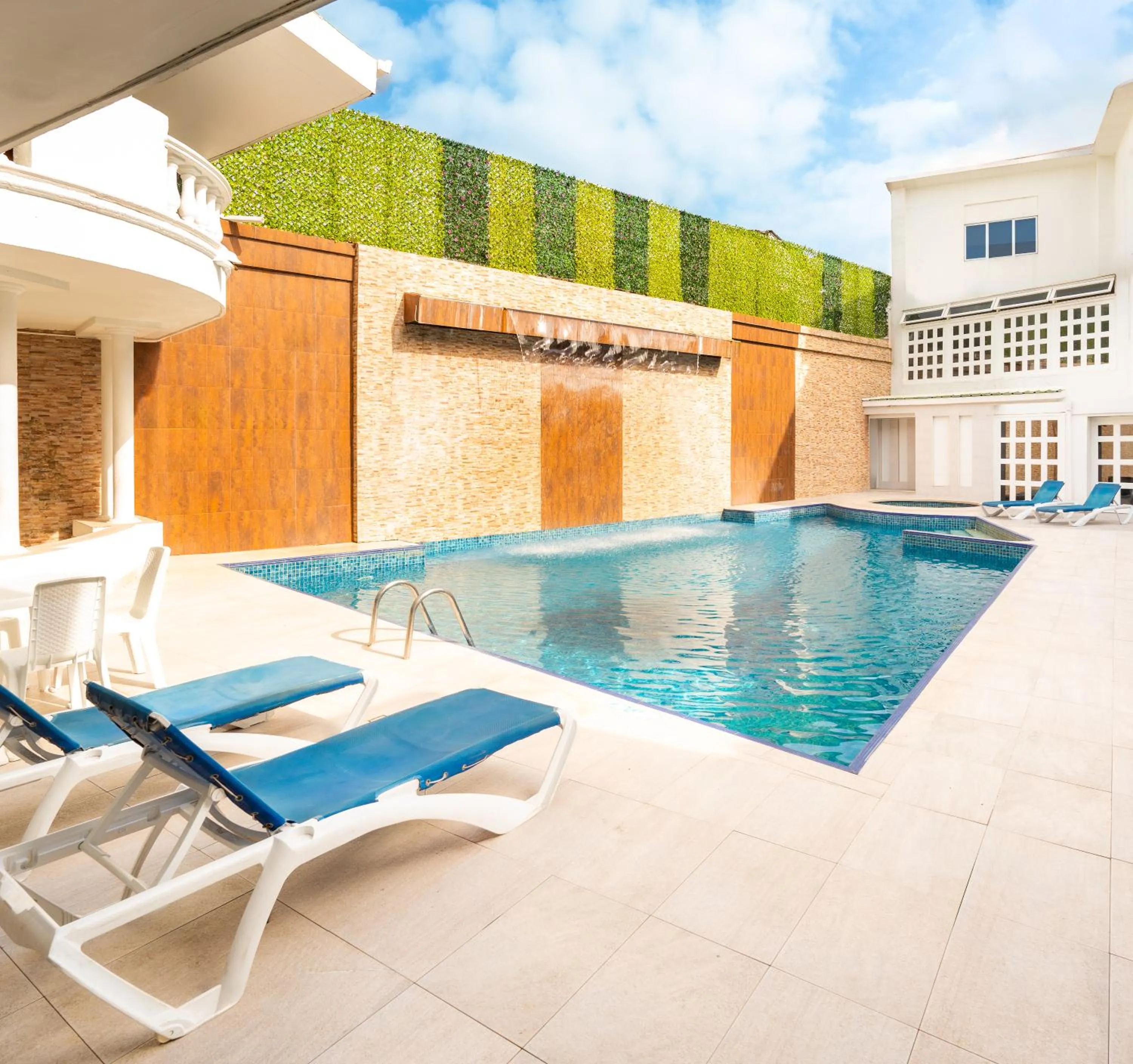 Swimming pool in Hotel Americas San Andres Islas Colombia