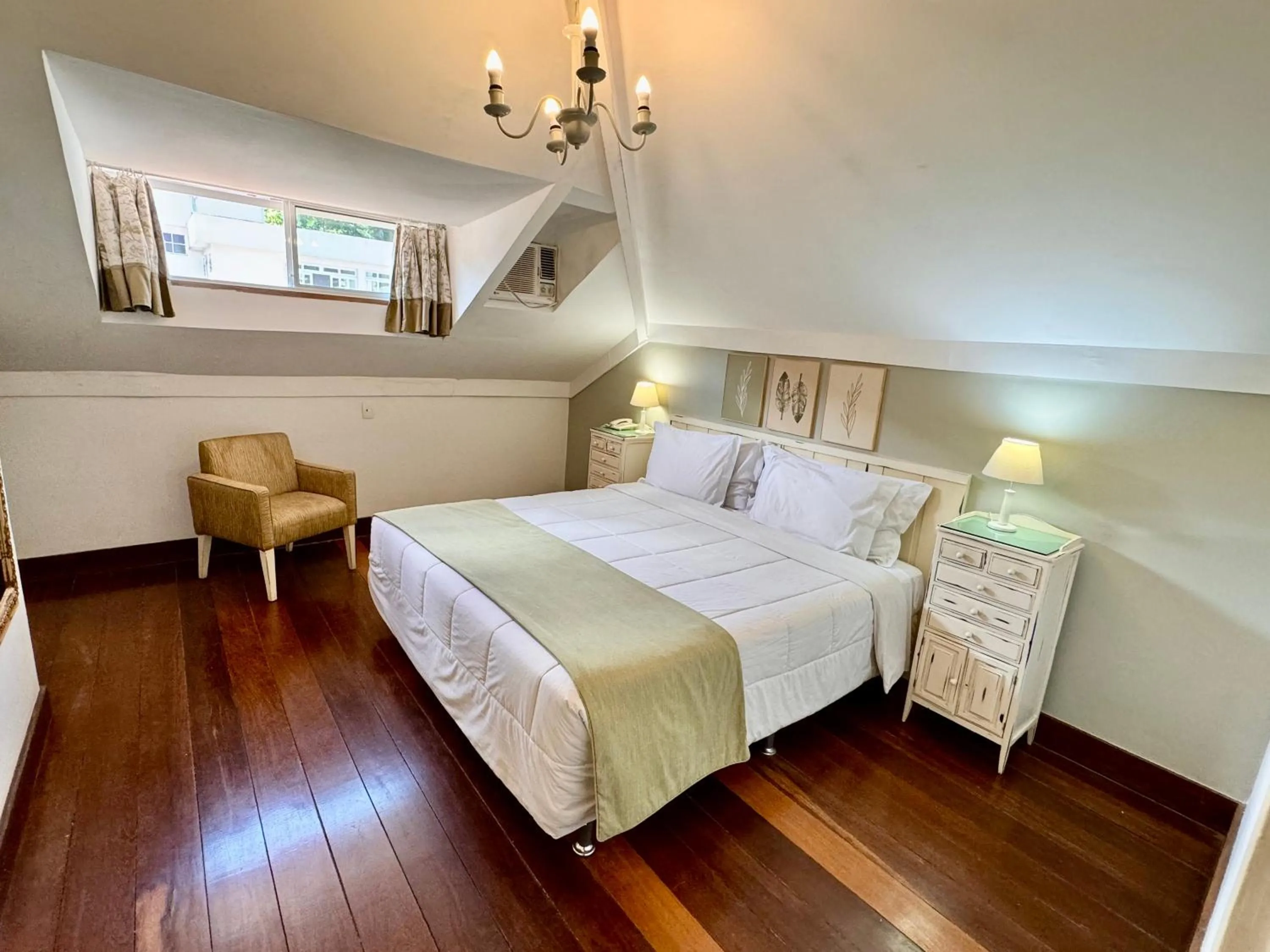 Photo of the whole room, Bed in Hotel Casablanca Imperial