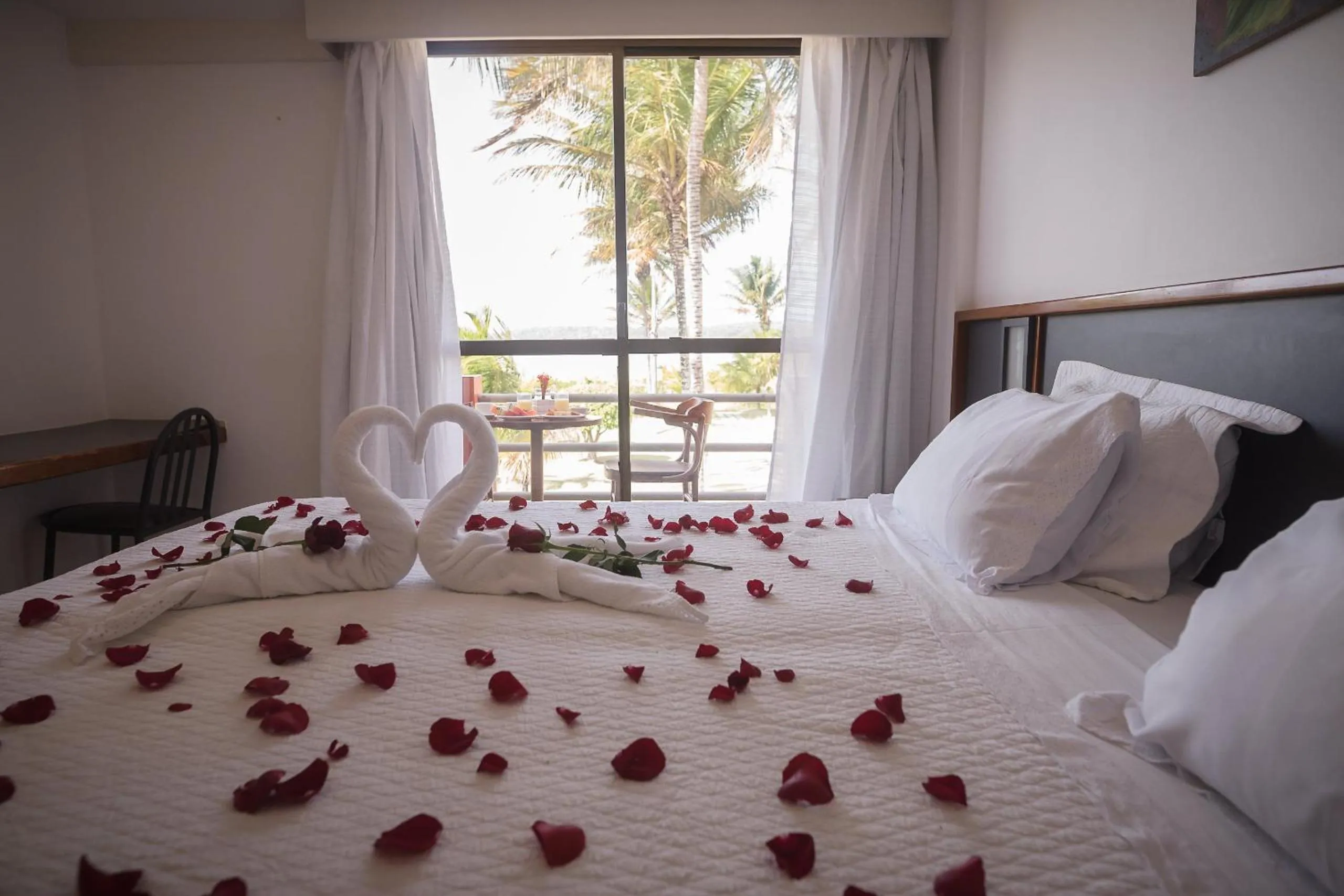 Bed in Coqueiral Praia Hotel