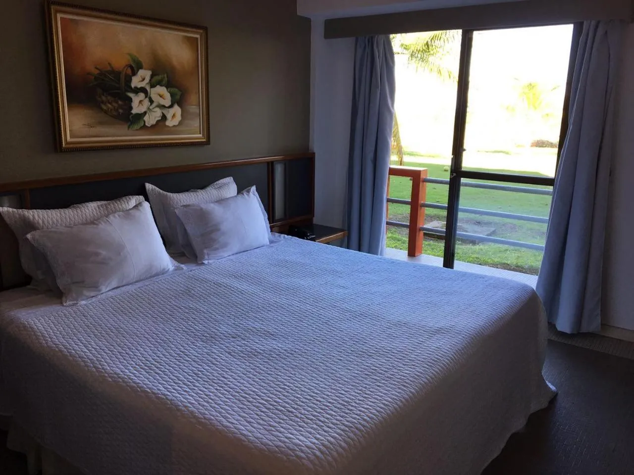 Restaurant/places to eat, Bed in Coqueiral Praia Hotel