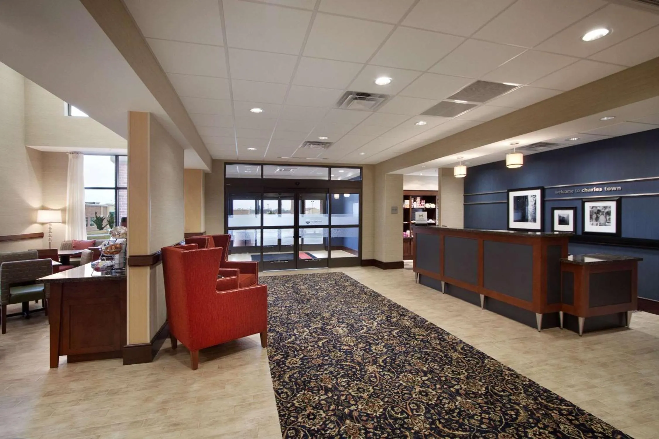 Lobby or reception in Hampton Inn & Suites Charles Town