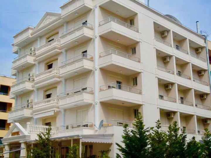 Balcony/Terrace in Lyden Hotel