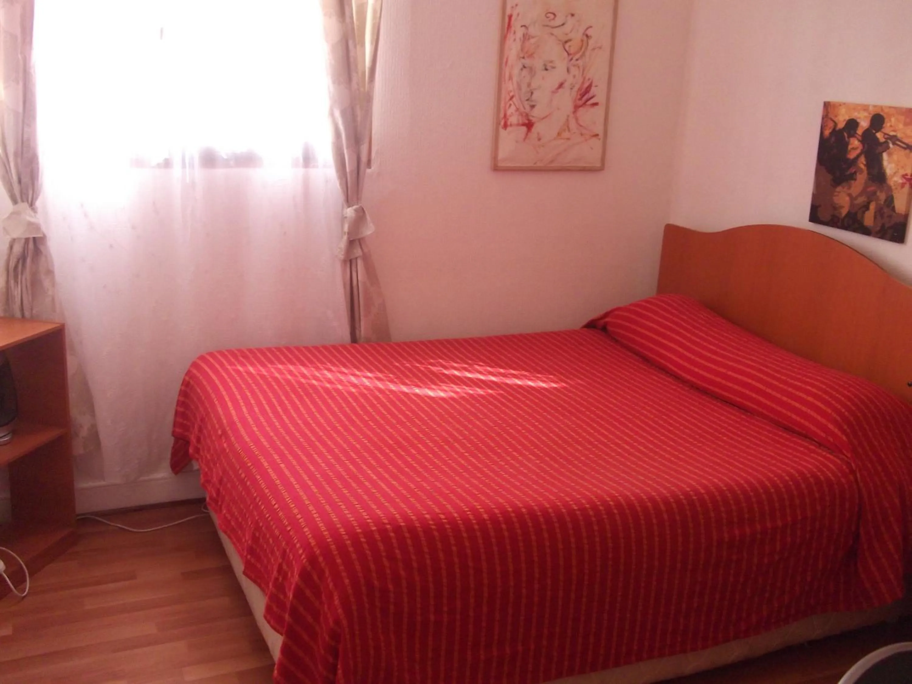 Bed in Mediterraneo B&B