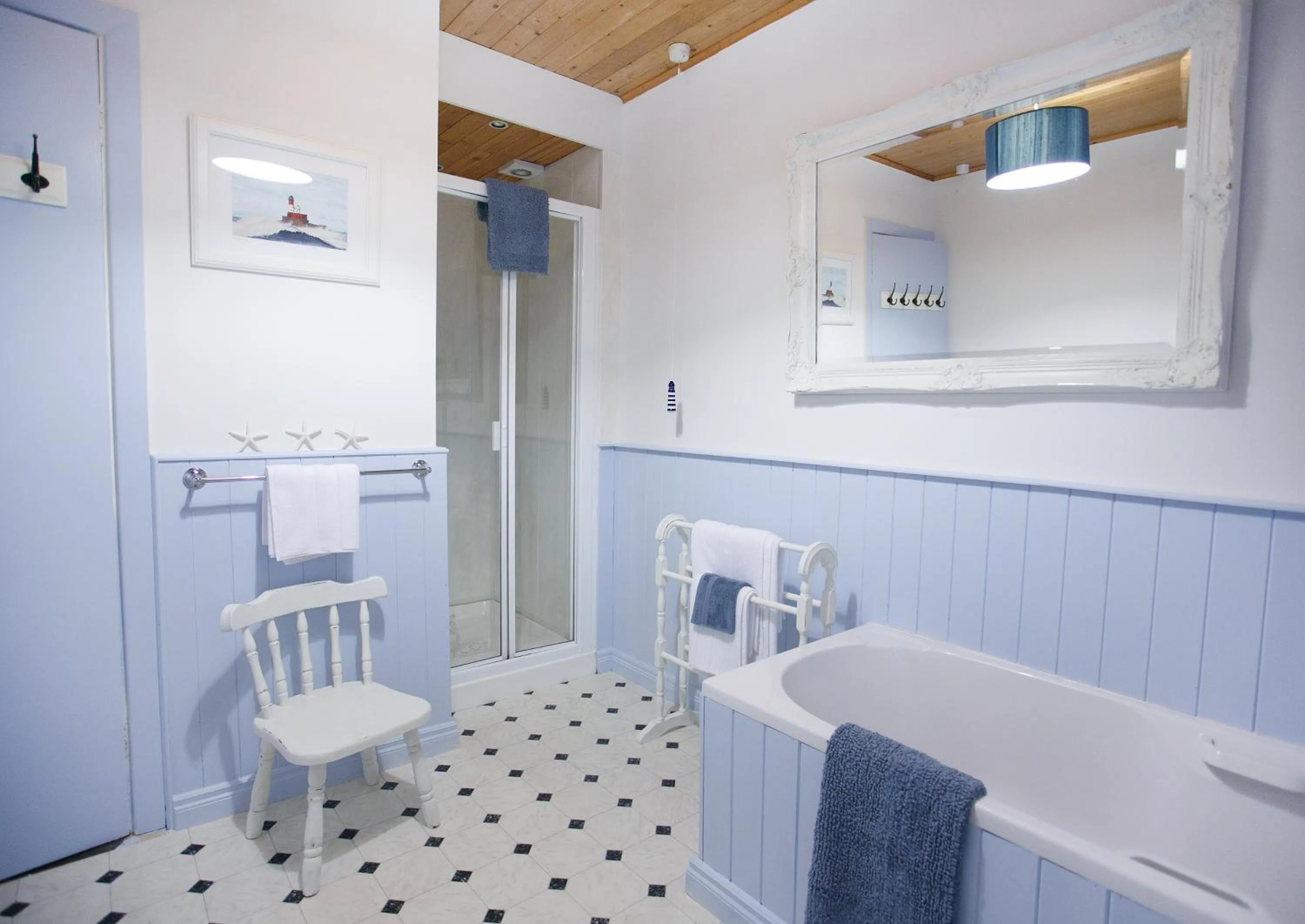 Bathroom in Margaret's Cottage B&B