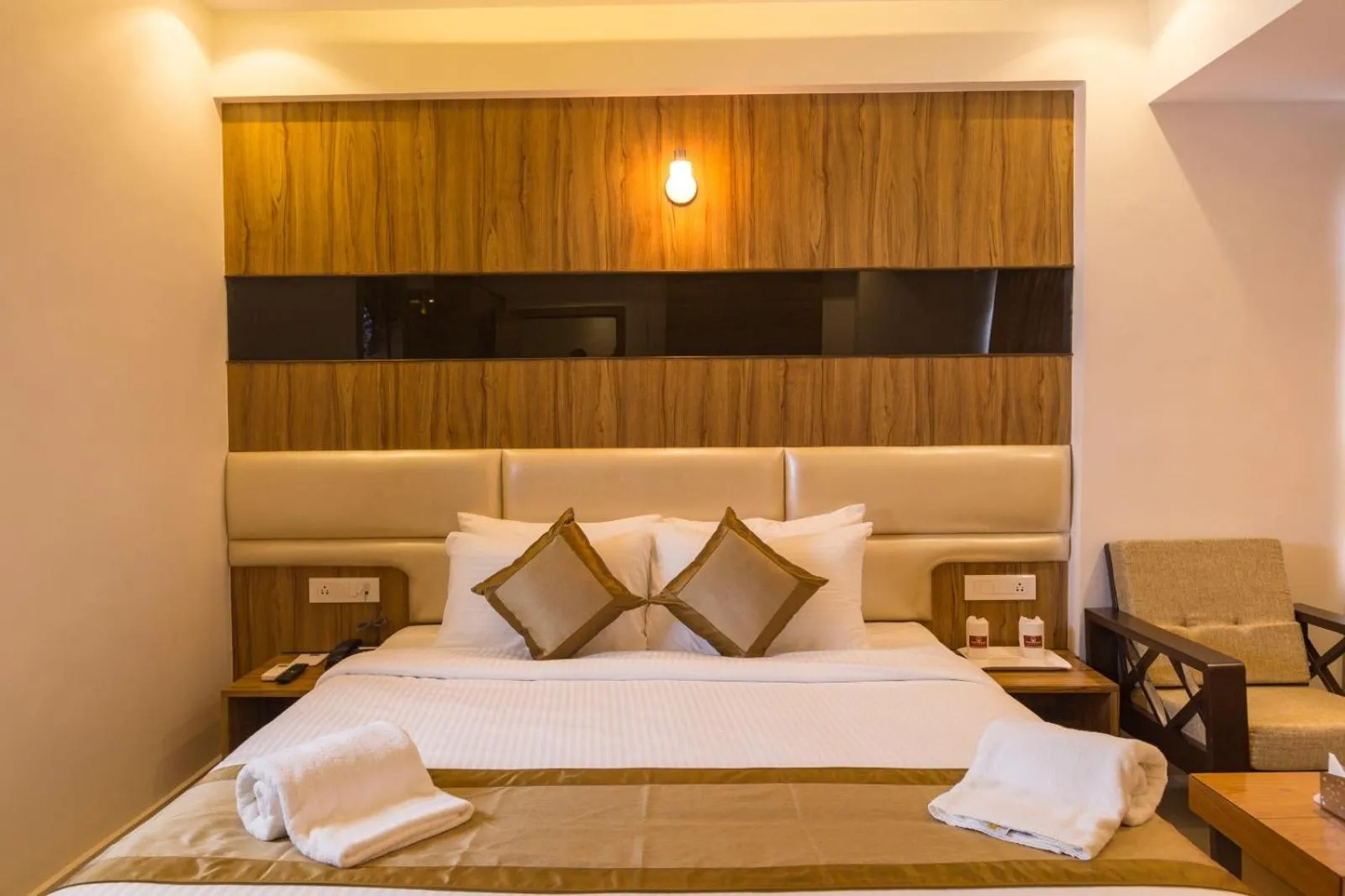 Bedroom, Bed in Grand Plaza Suites