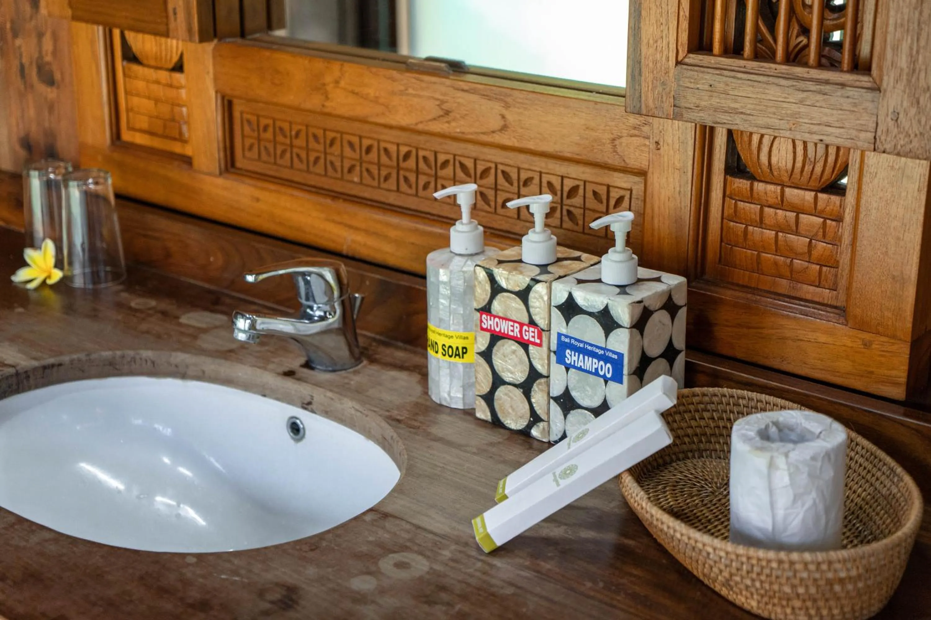 Bathroom in Bali Royal Heritage Villas