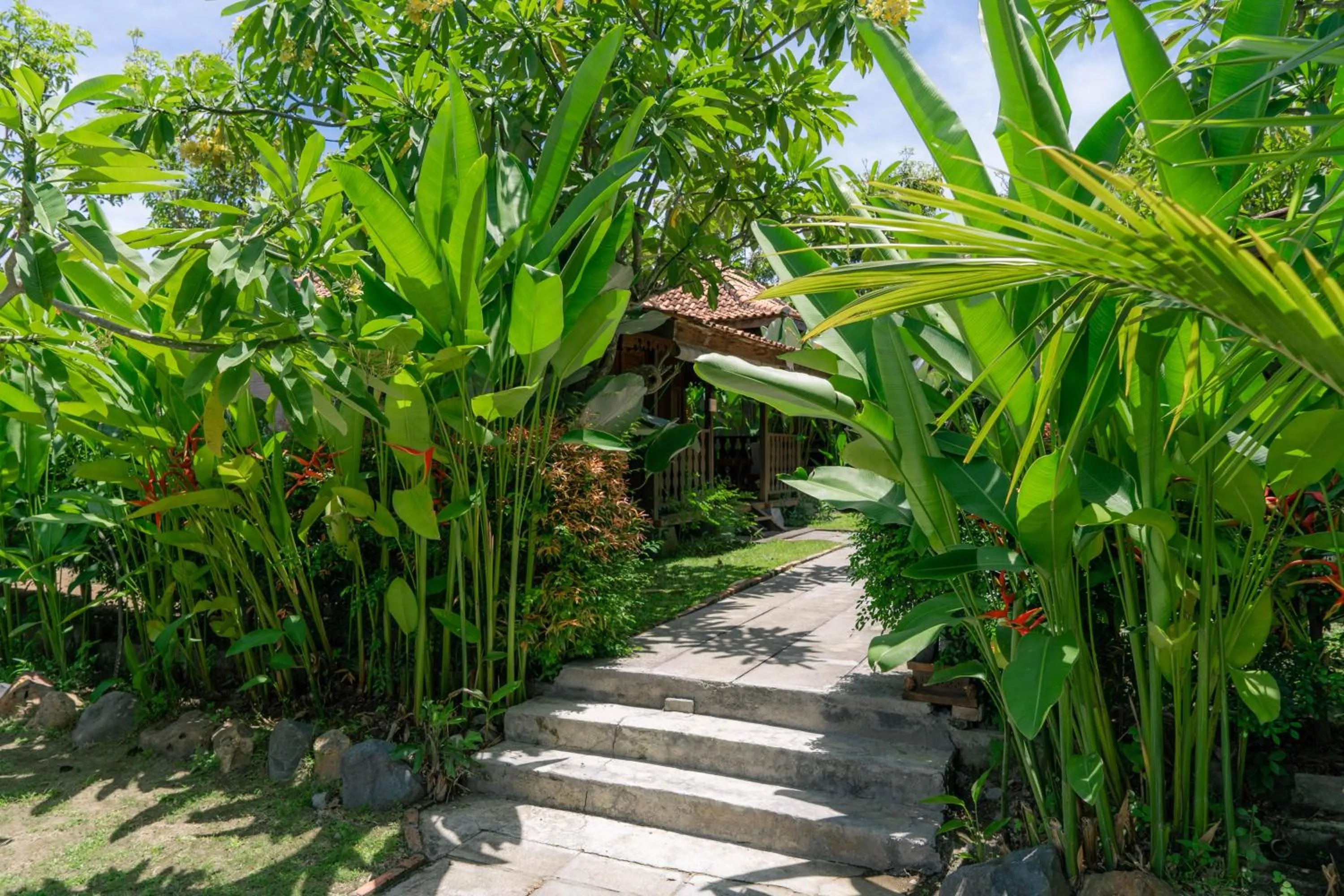 Garden in Bali Royal Heritage Villas