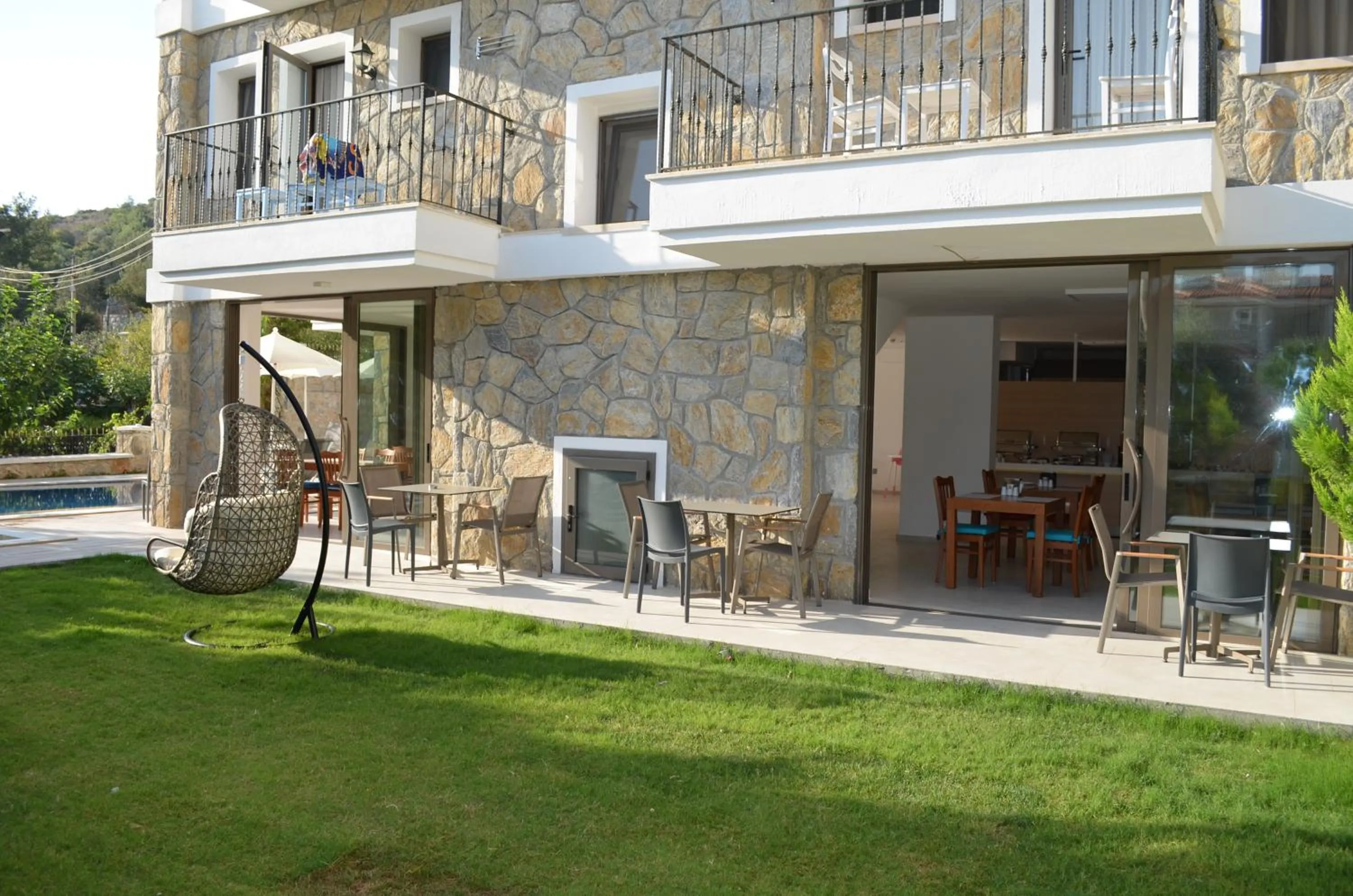 Swimming pool in Aria Doria Otel