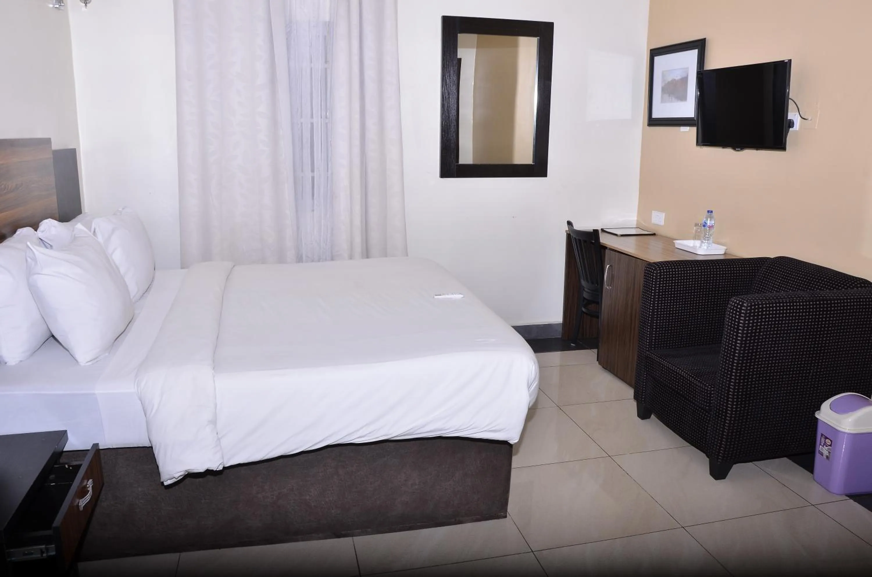 Bed in Residency Hotels Enugu Independence Layout
